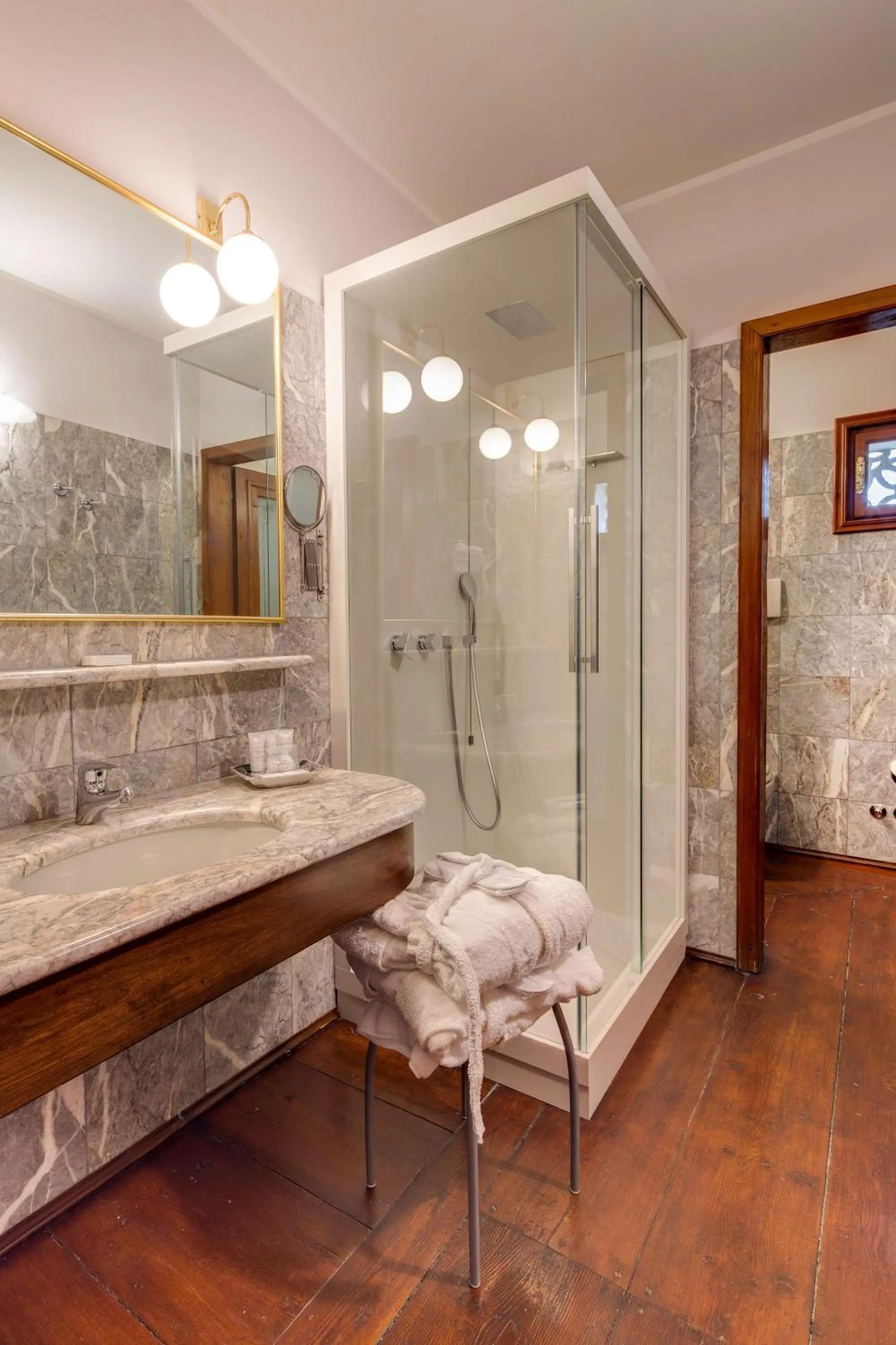 Bathroom in Best Western Plus Hotel Villa Tacchi