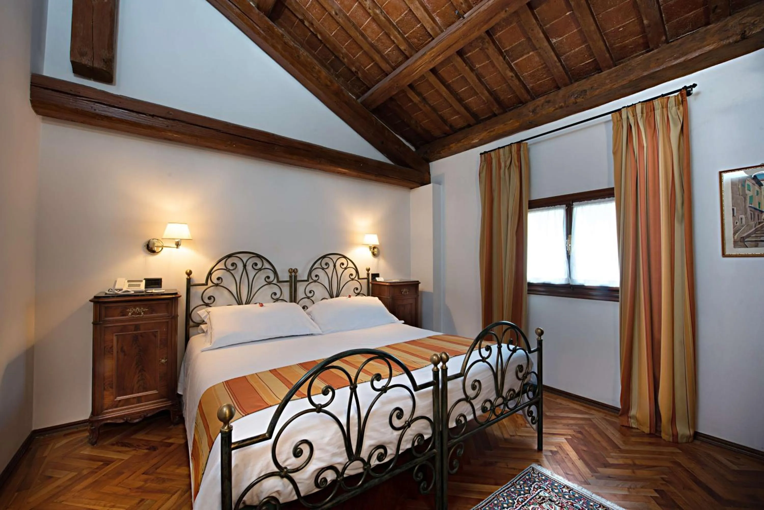 Photo of the whole room, Bed in Best Western Plus Hotel Villa Tacchi