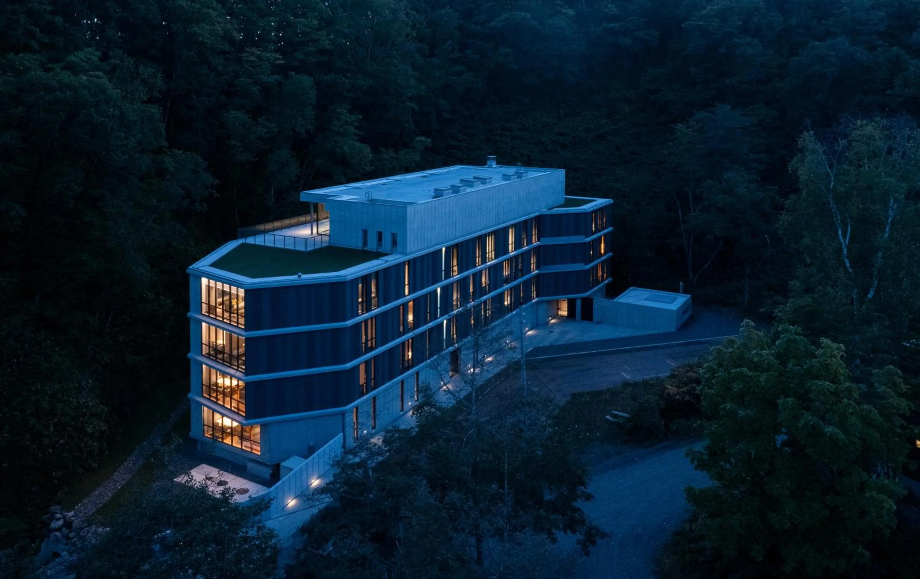 Property building in YAMAKEI Residences