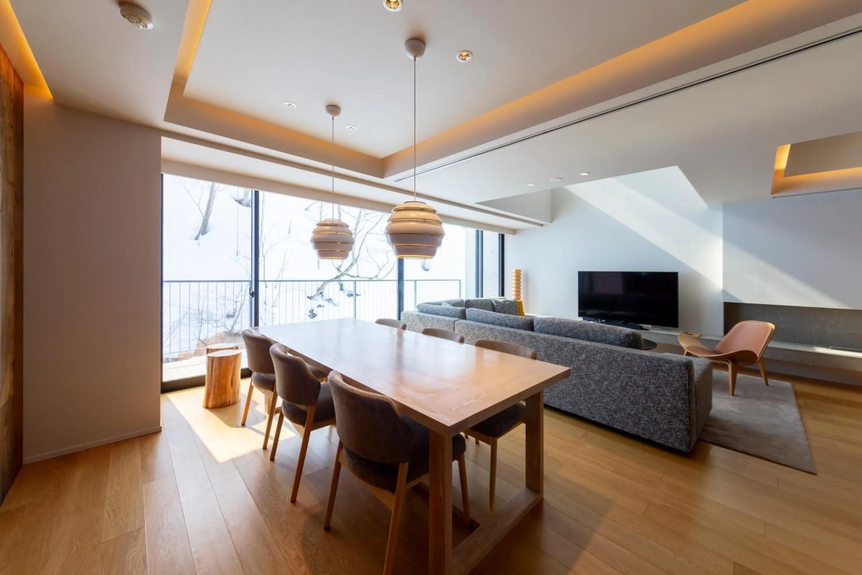 Dining area in YAMAKEI Residences