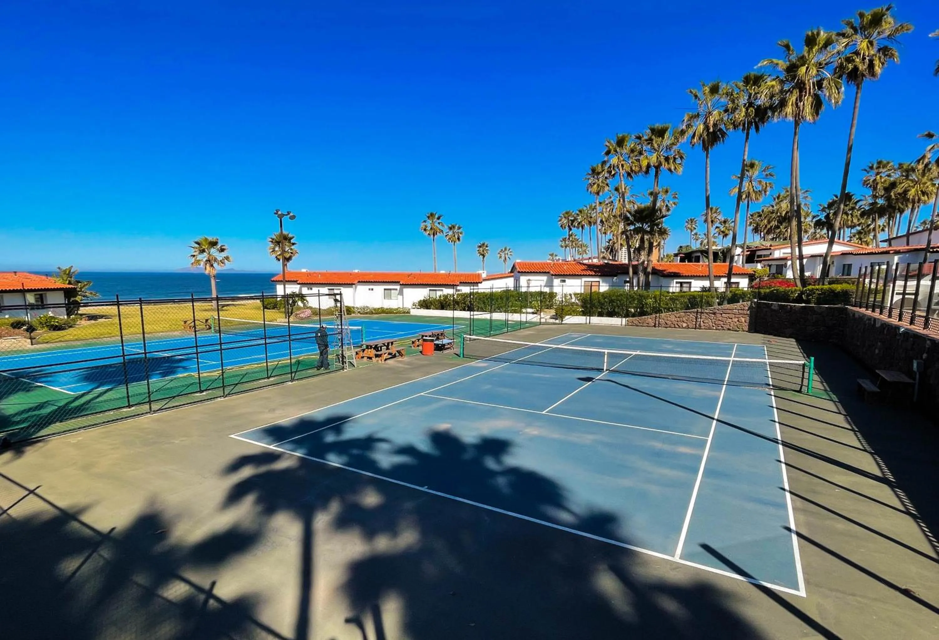 Great Beach Swiming Pools Tennis Courts Condo in La Paloma Rosarito Beach