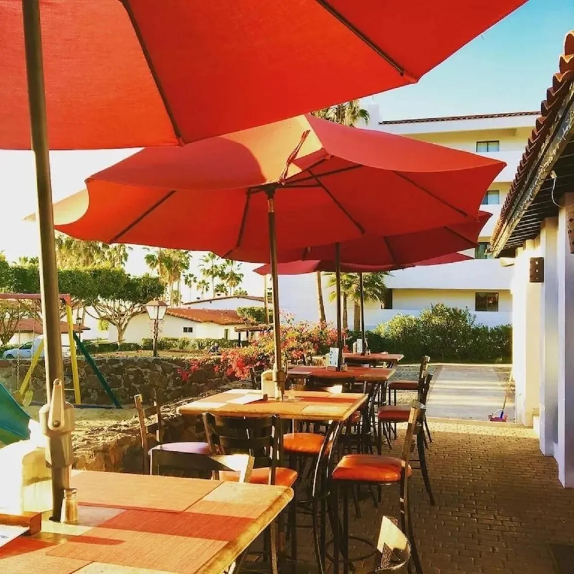 Restaurant/places to eat in Great Beach Swiming Pools Tennis Courts Condo in La Paloma Rosarito Beach