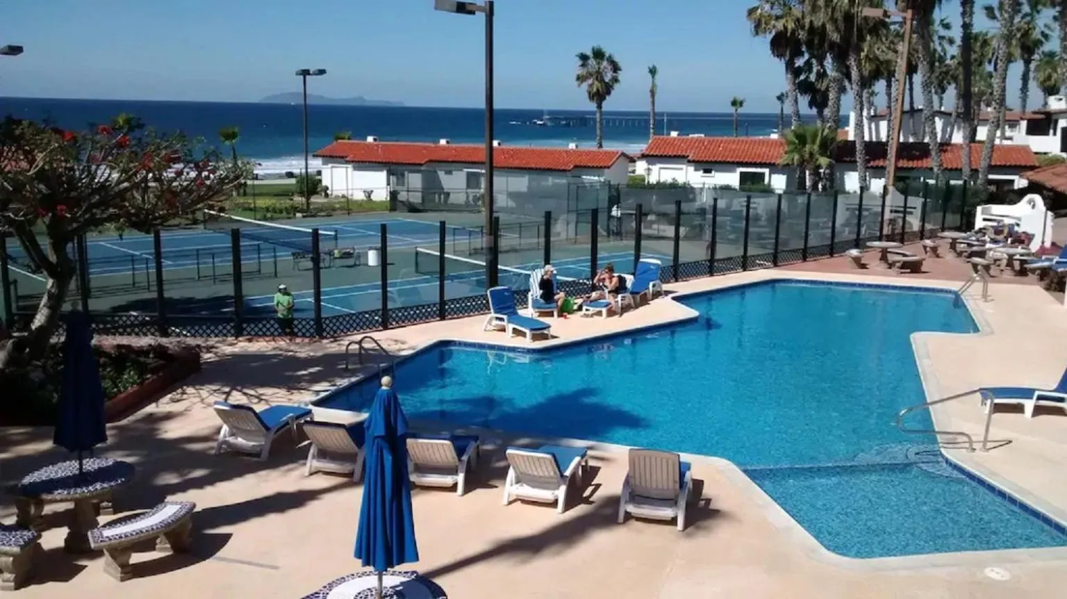 Two-Bedroom Apartment in Great Beach Swiming Pools Tennis Courts Condo in La Paloma Rosarito Beach
