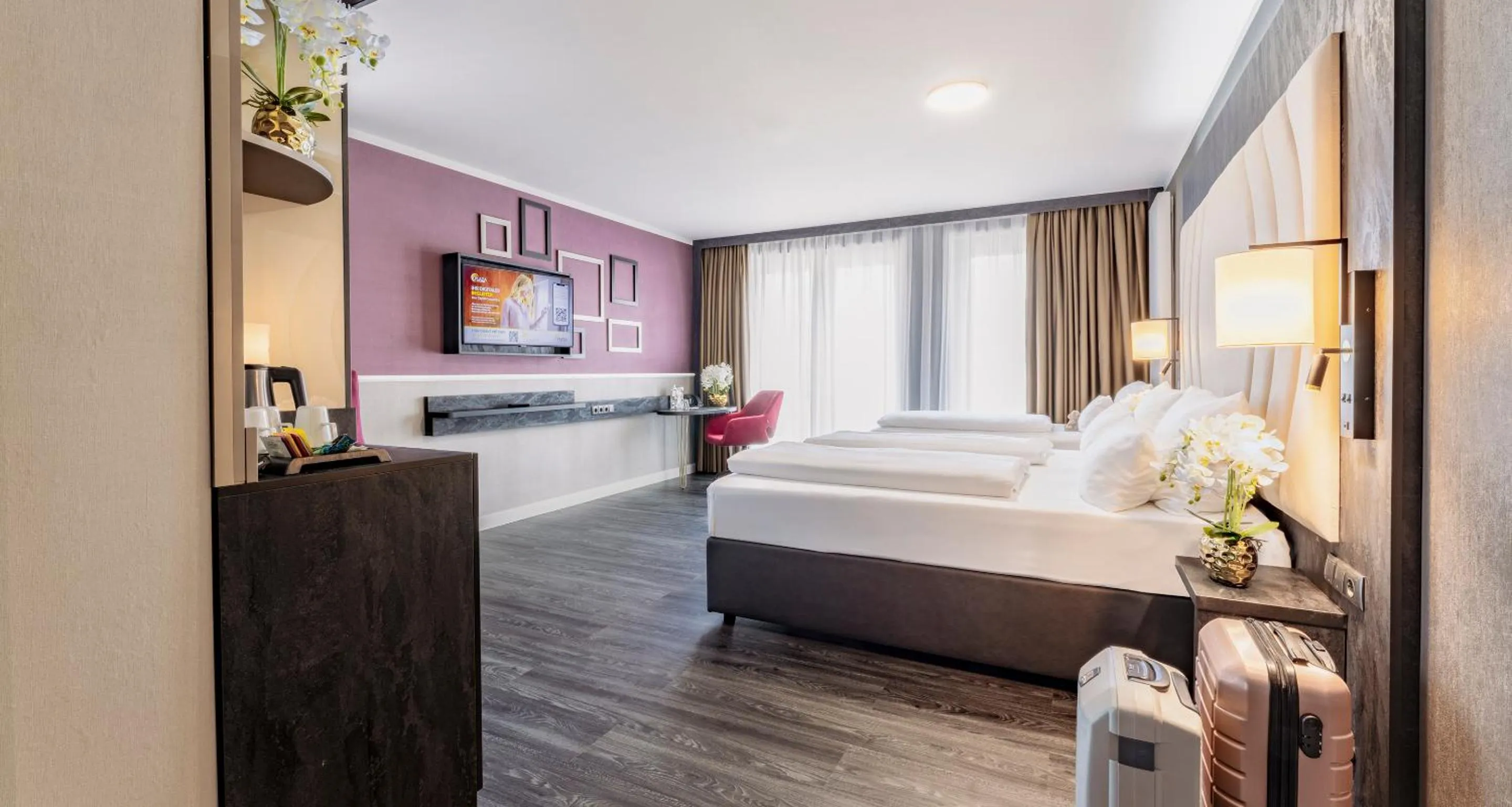 Photo of the whole room, Bed in PLAZA Premium Heidelberg