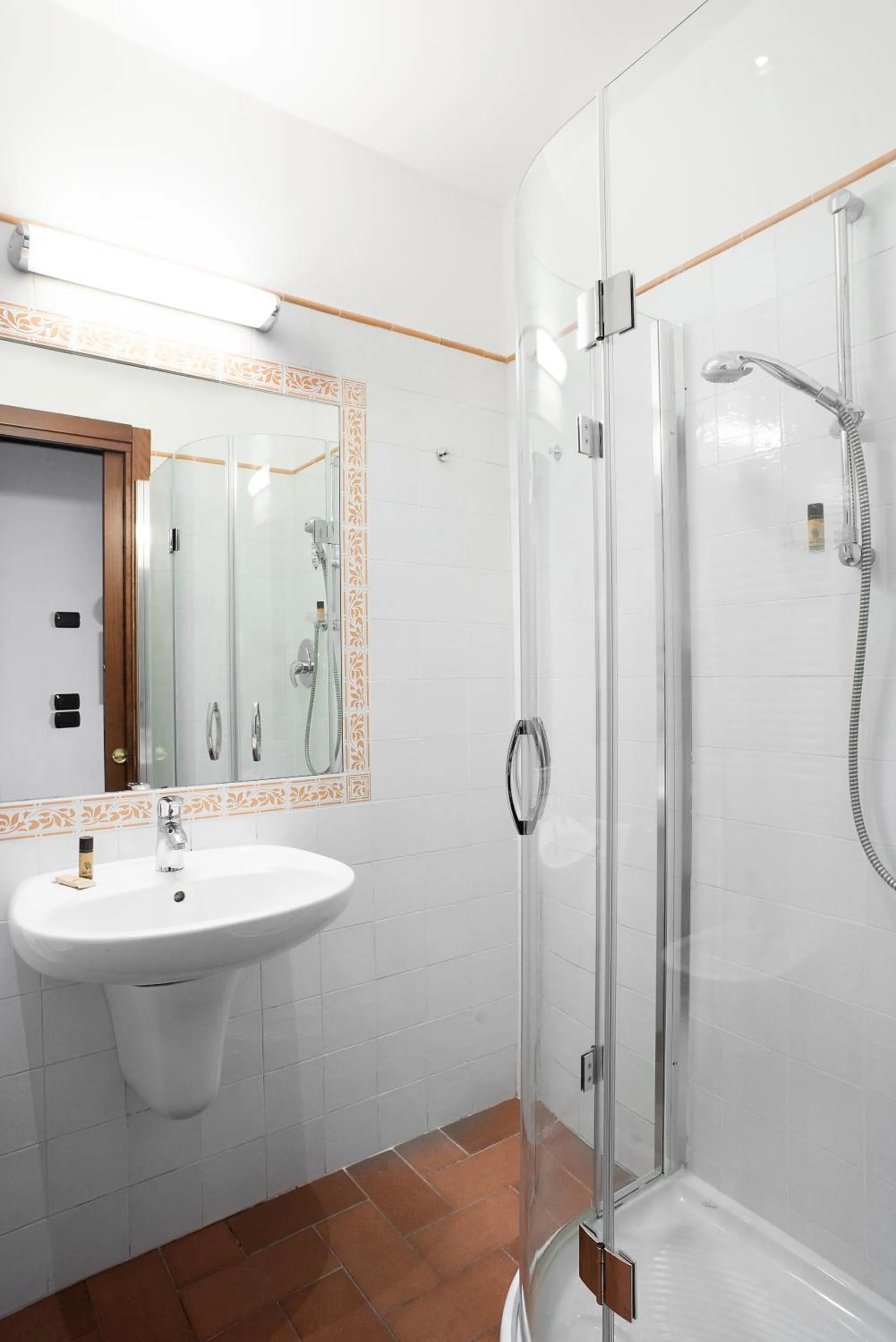 Shower in Hotel Caravaggio