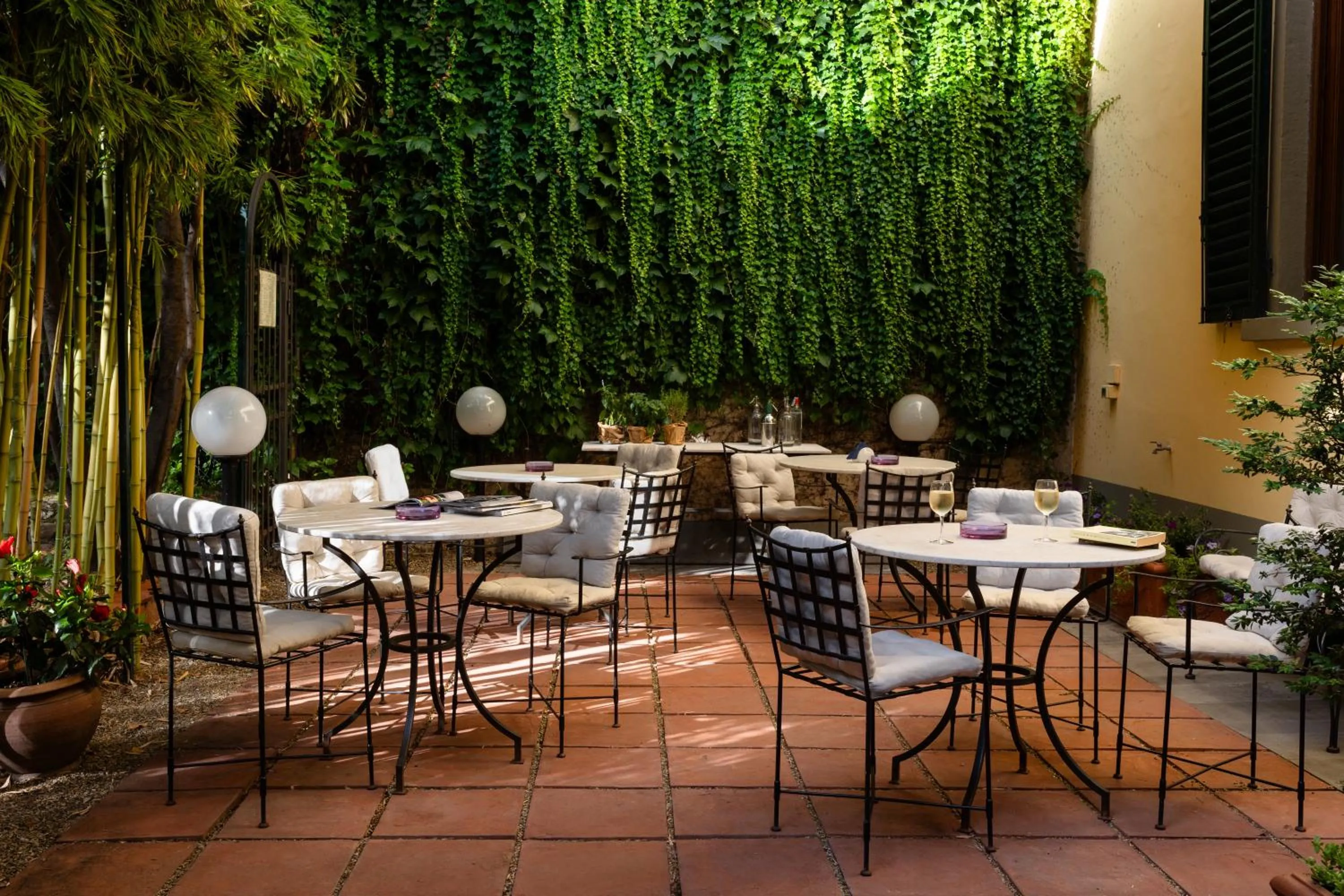 Garden in Hotel Caravaggio