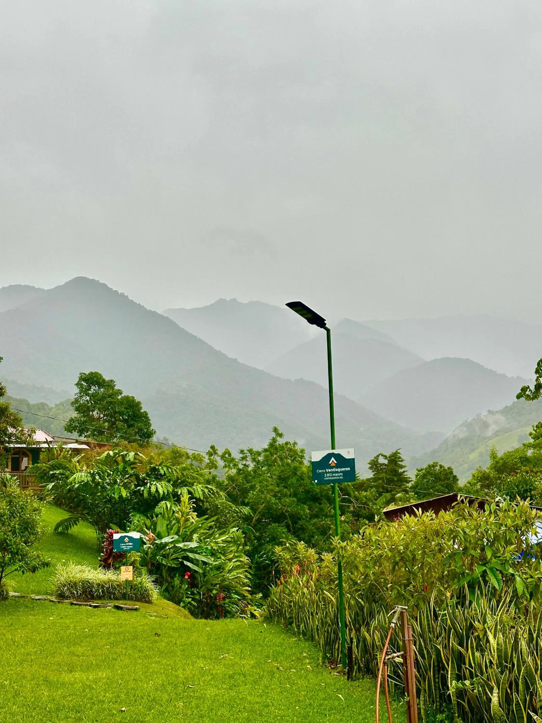 Hotel de Montaña El Pelicano