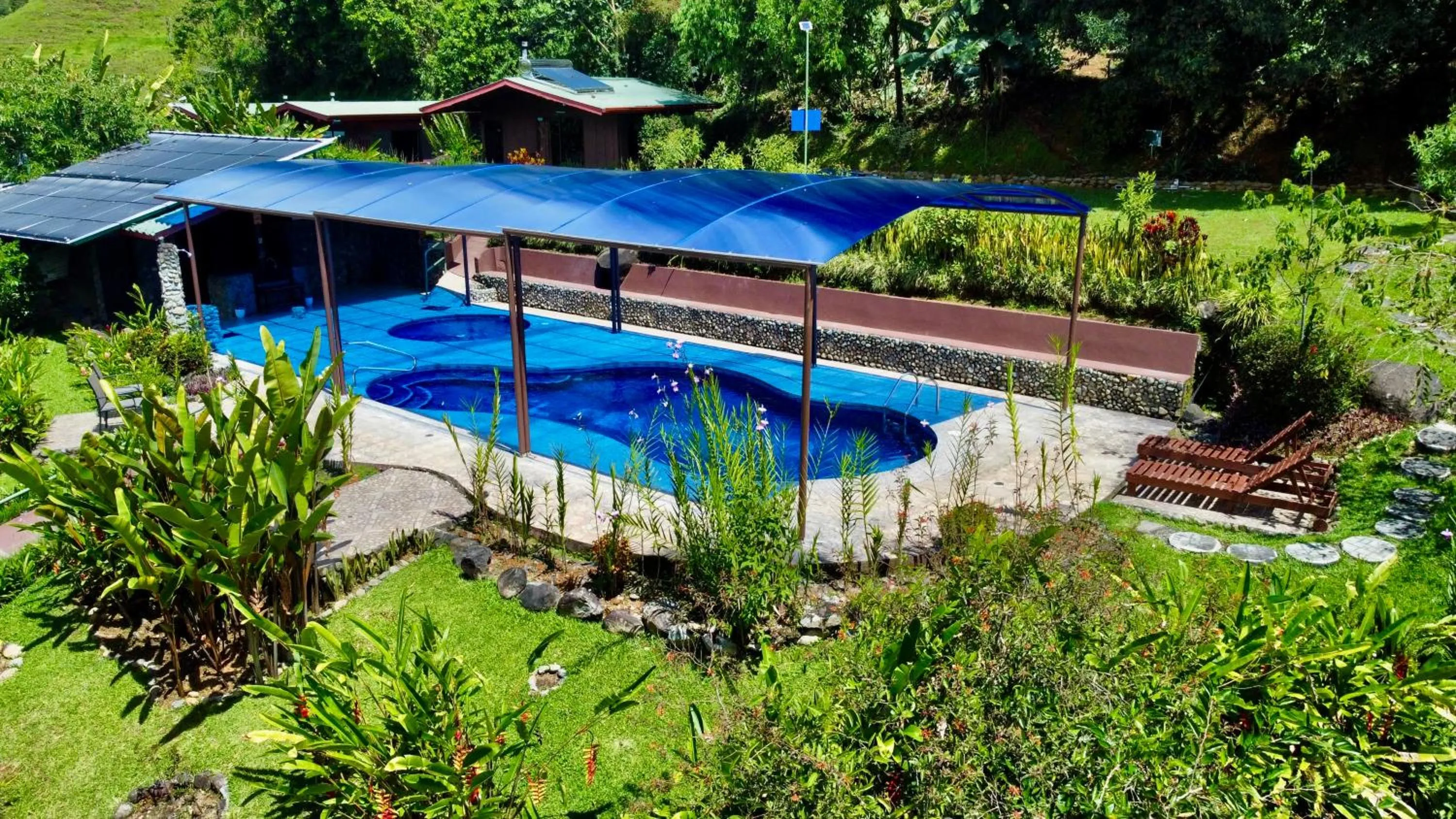 Hotel de Montaña El Pelicano