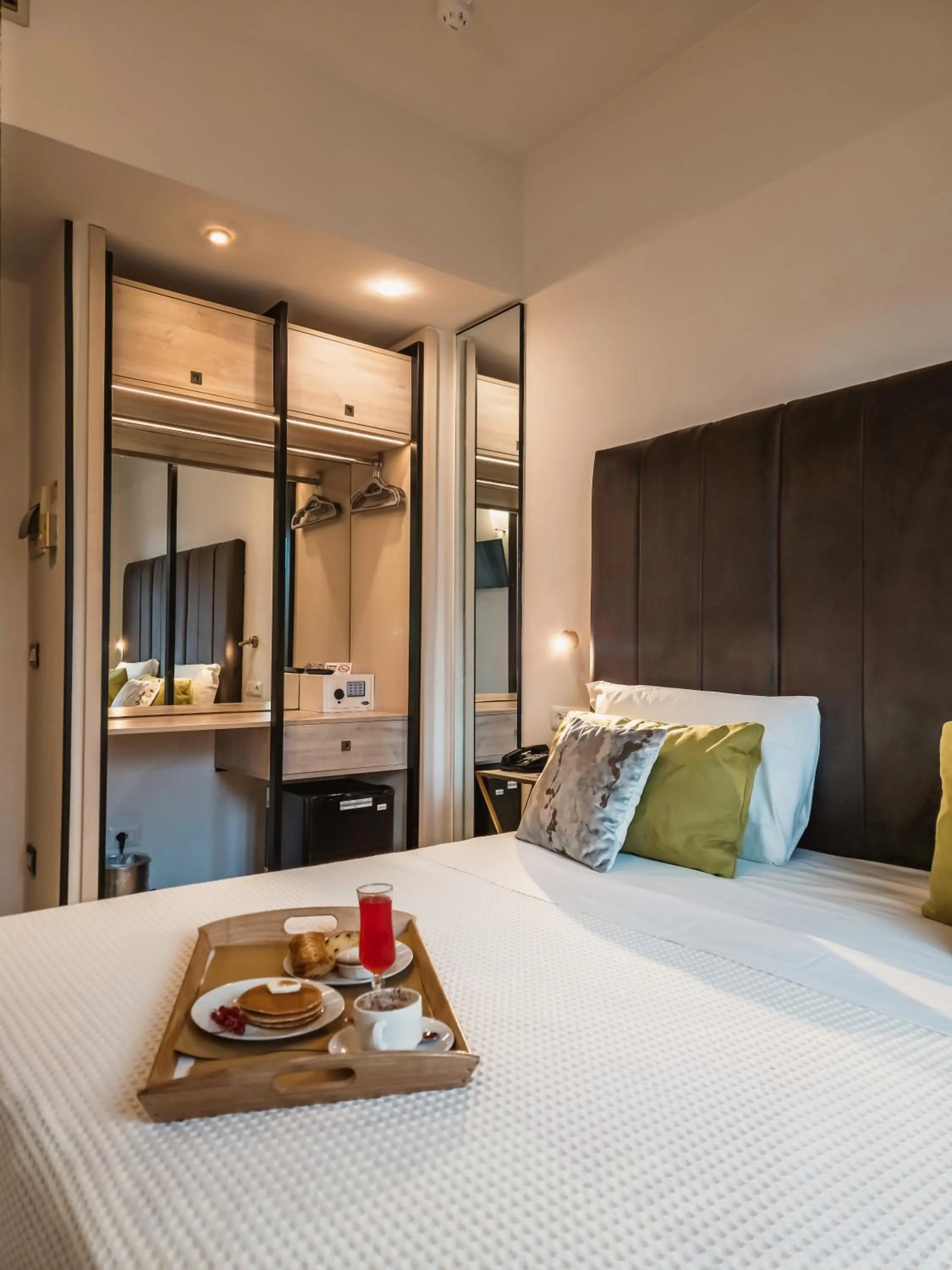 Bedroom, Bed in Art Hotel Milano