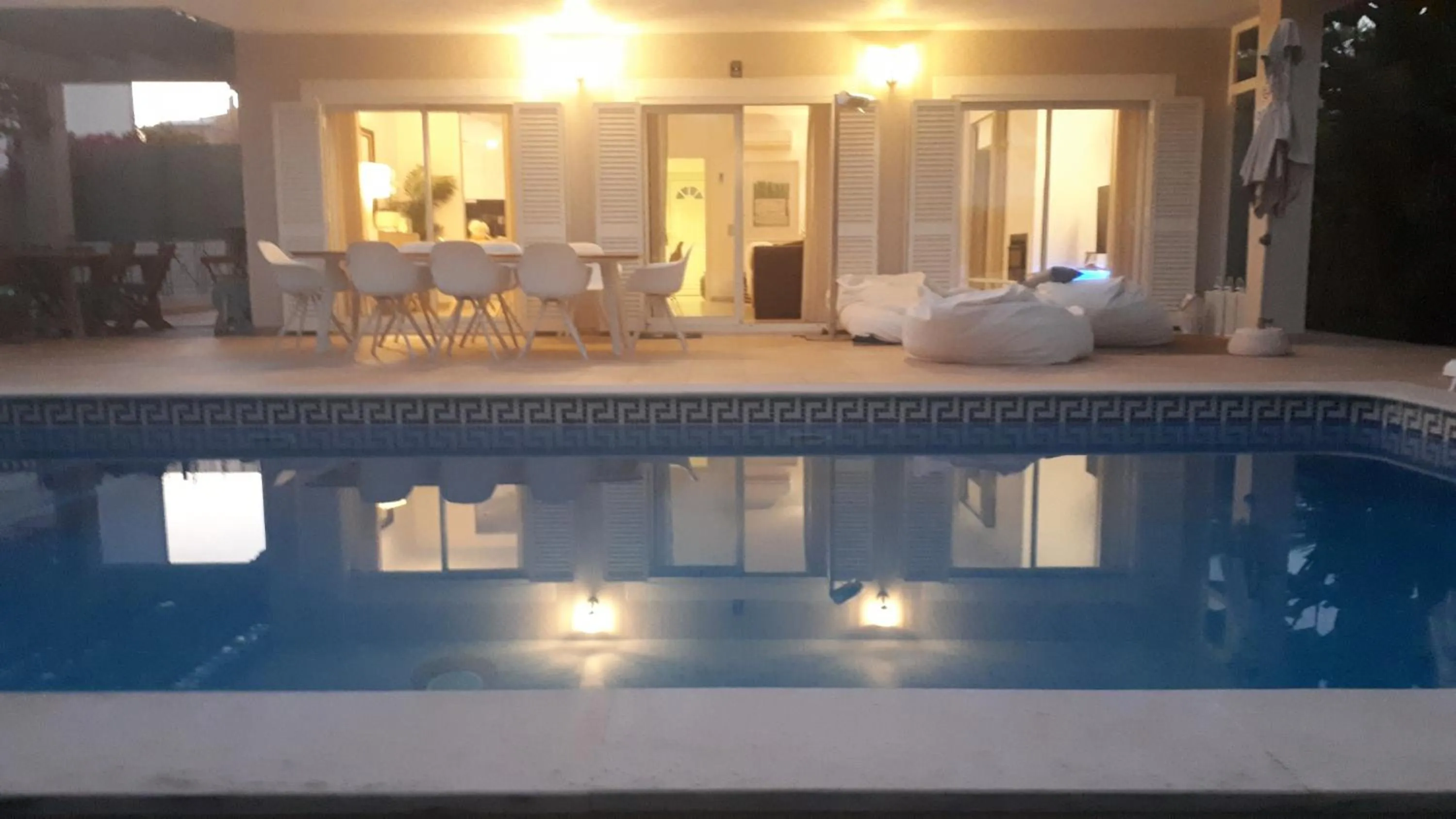 Swimming pool in Casa Eleonora b&b