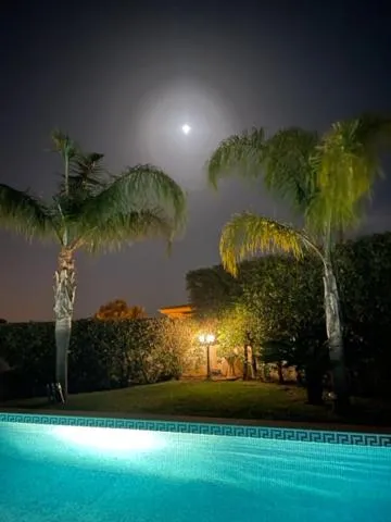Swimming pool in Casa Eleonora b&b