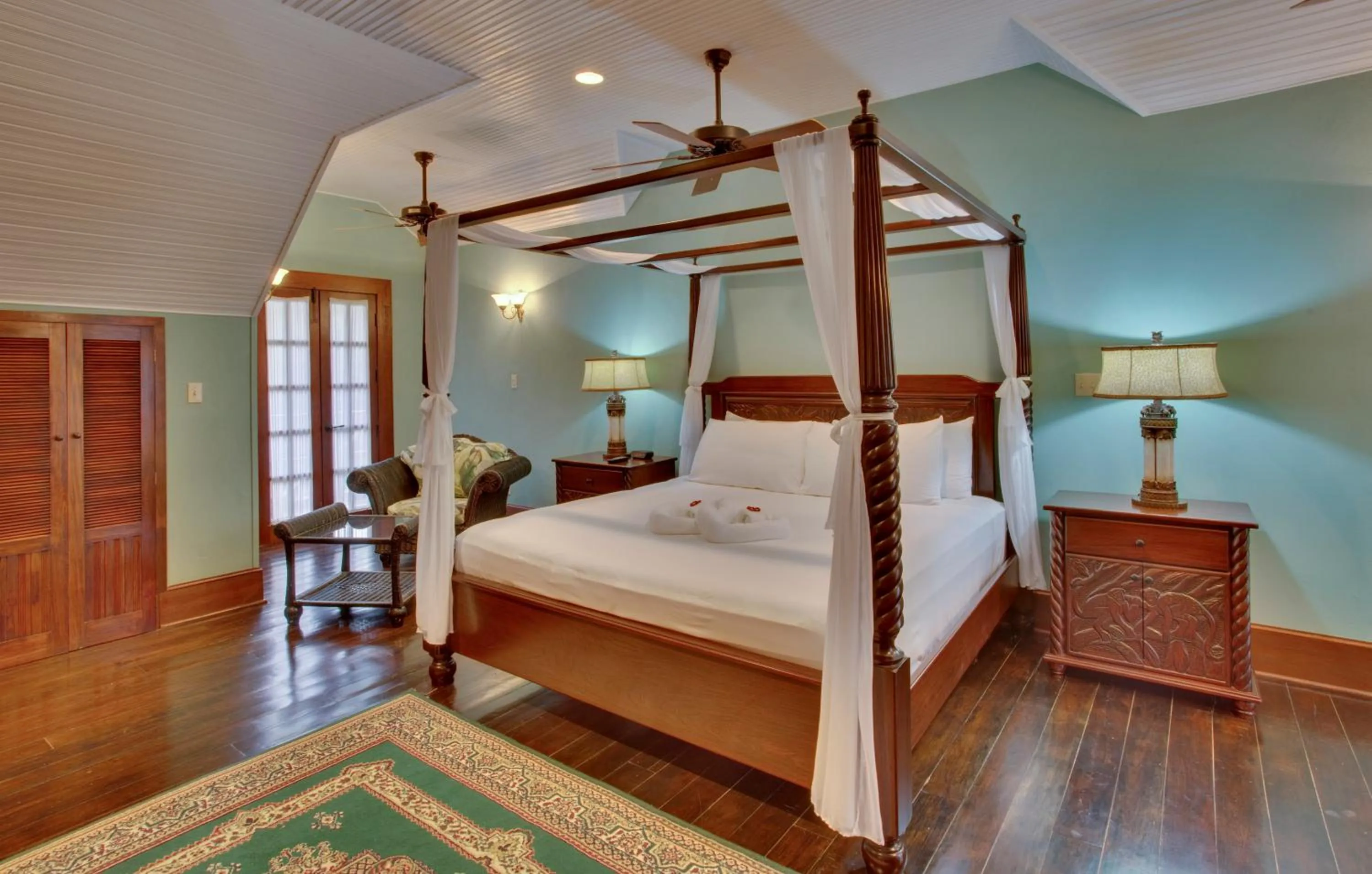 Bed in Mahogany Hall Luxury Boutique Resort