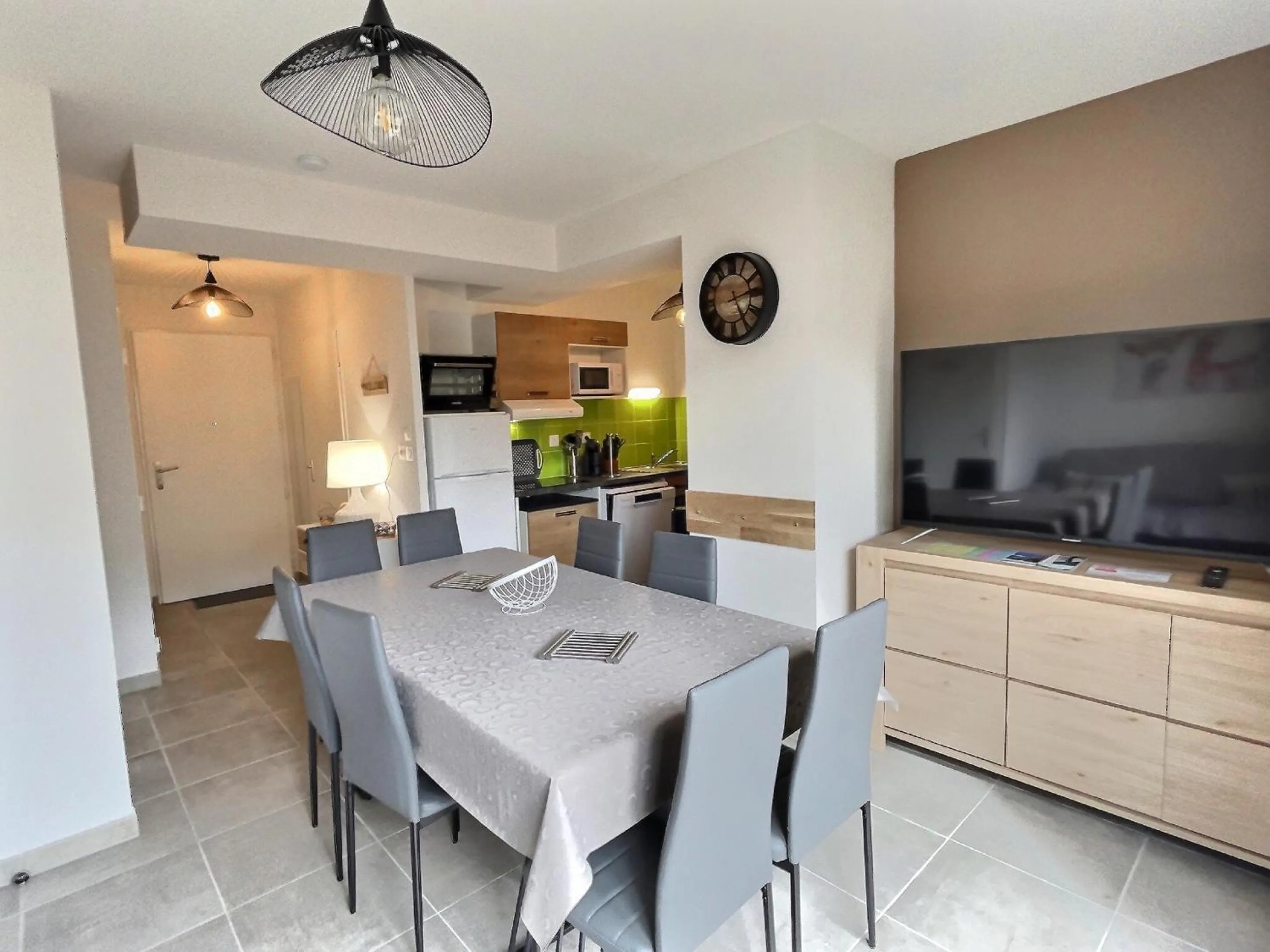 TV and multimedia in Vacancéole - Résidence La Dune