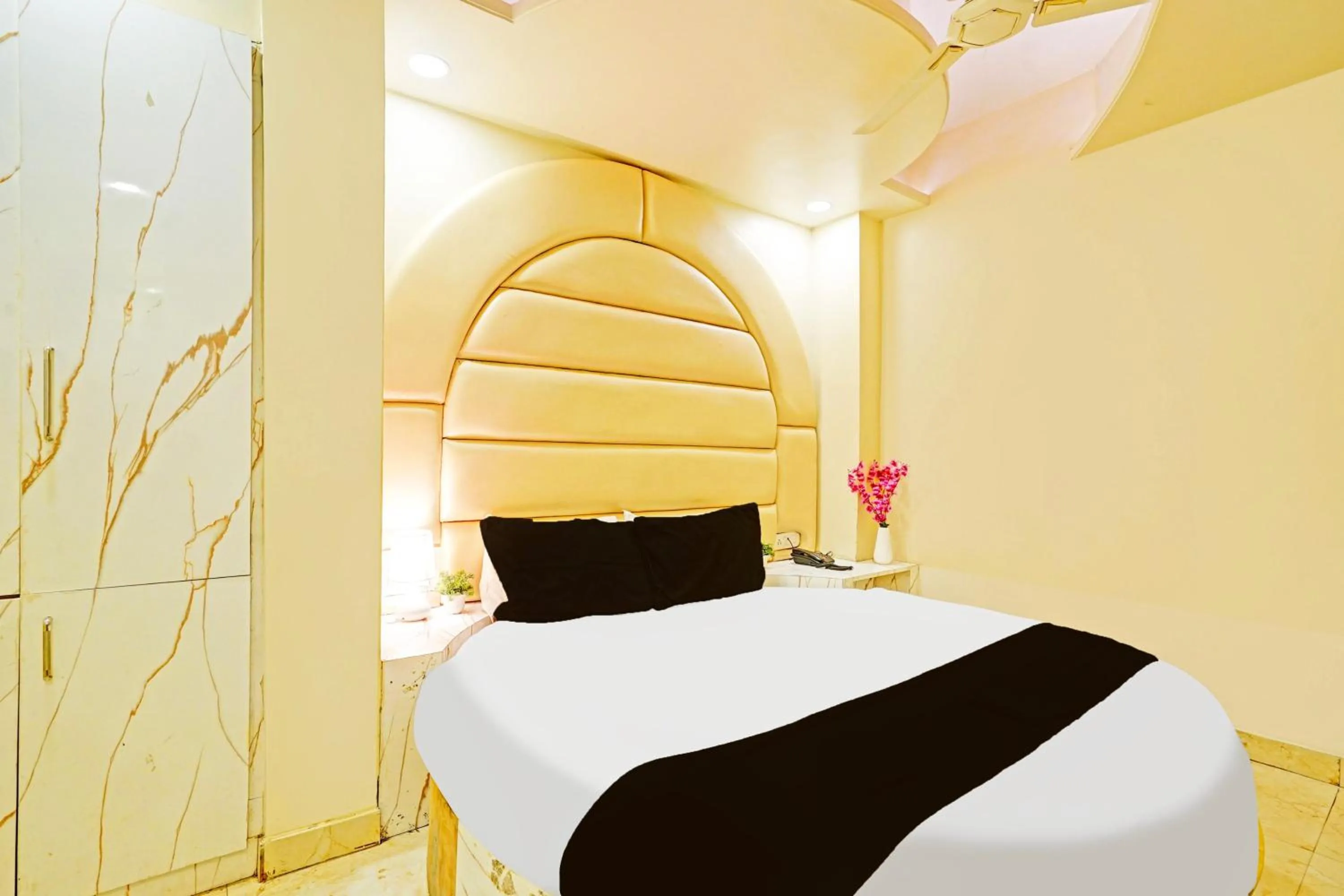 Bedroom in Super Townhouse Collectorate Circle Formerly LD Prime