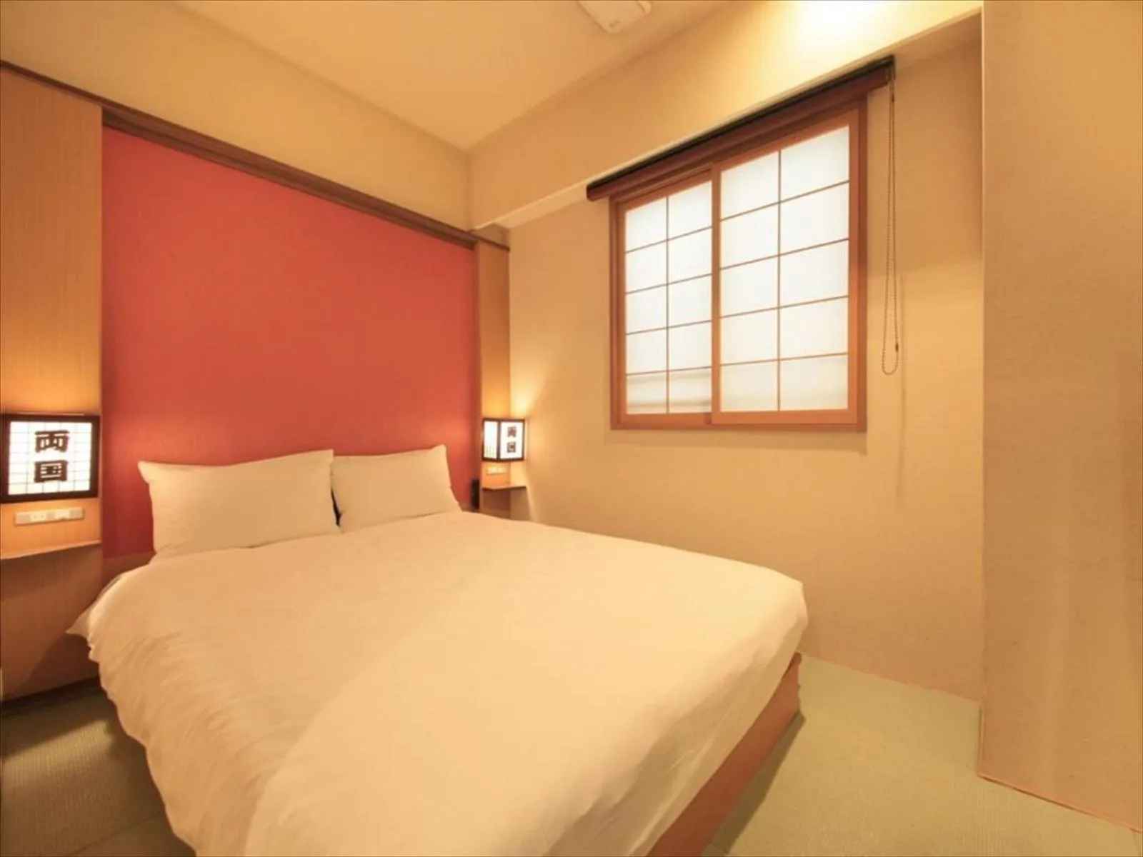Photo of the whole room, Bed in Tamayura Hotel Asakusa