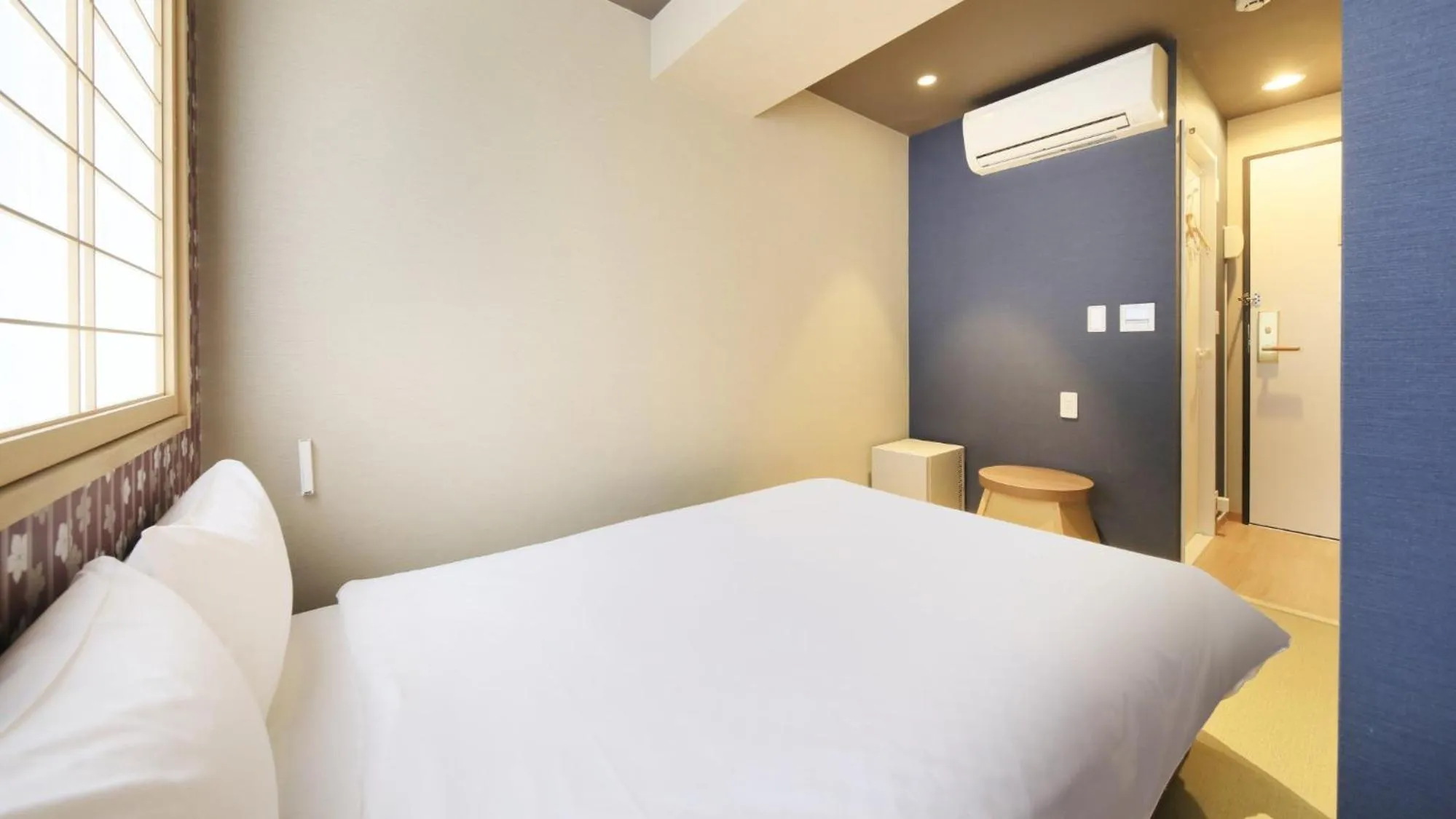 Photo of the whole room, Bed in Tamayura Hotel Asakusa