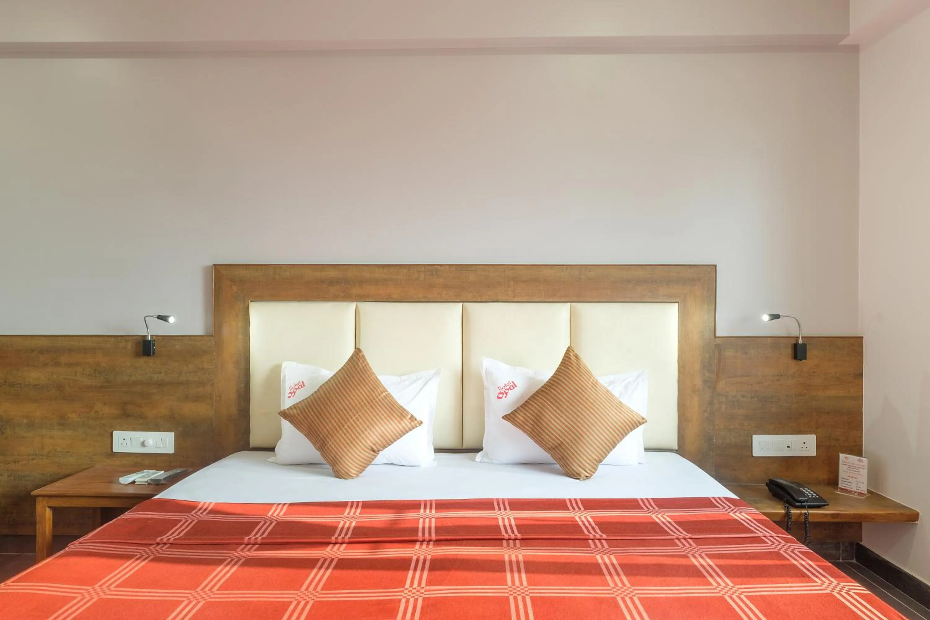 Bedroom, Bed in Hotel Opal