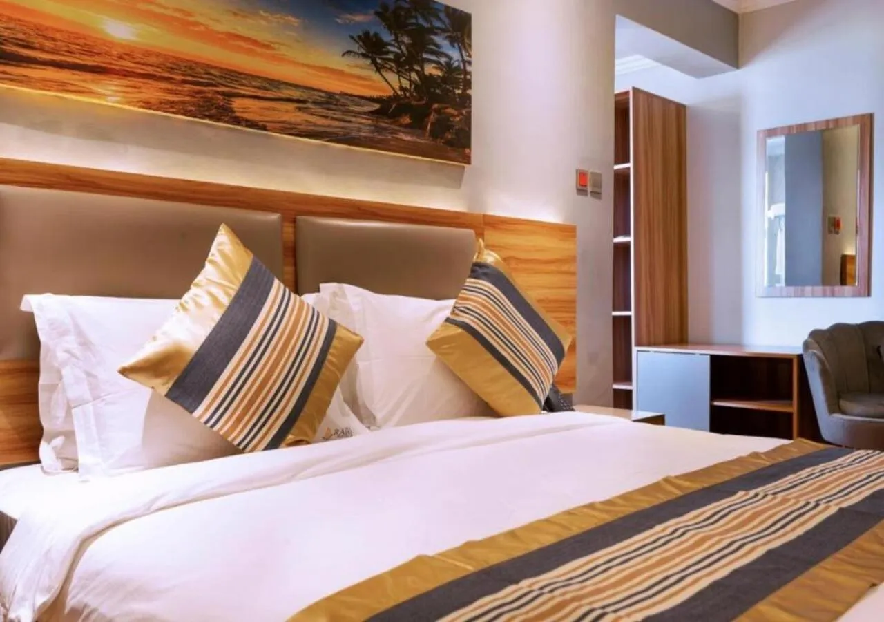 Bedroom, Bed in Raha Suites - Westlands