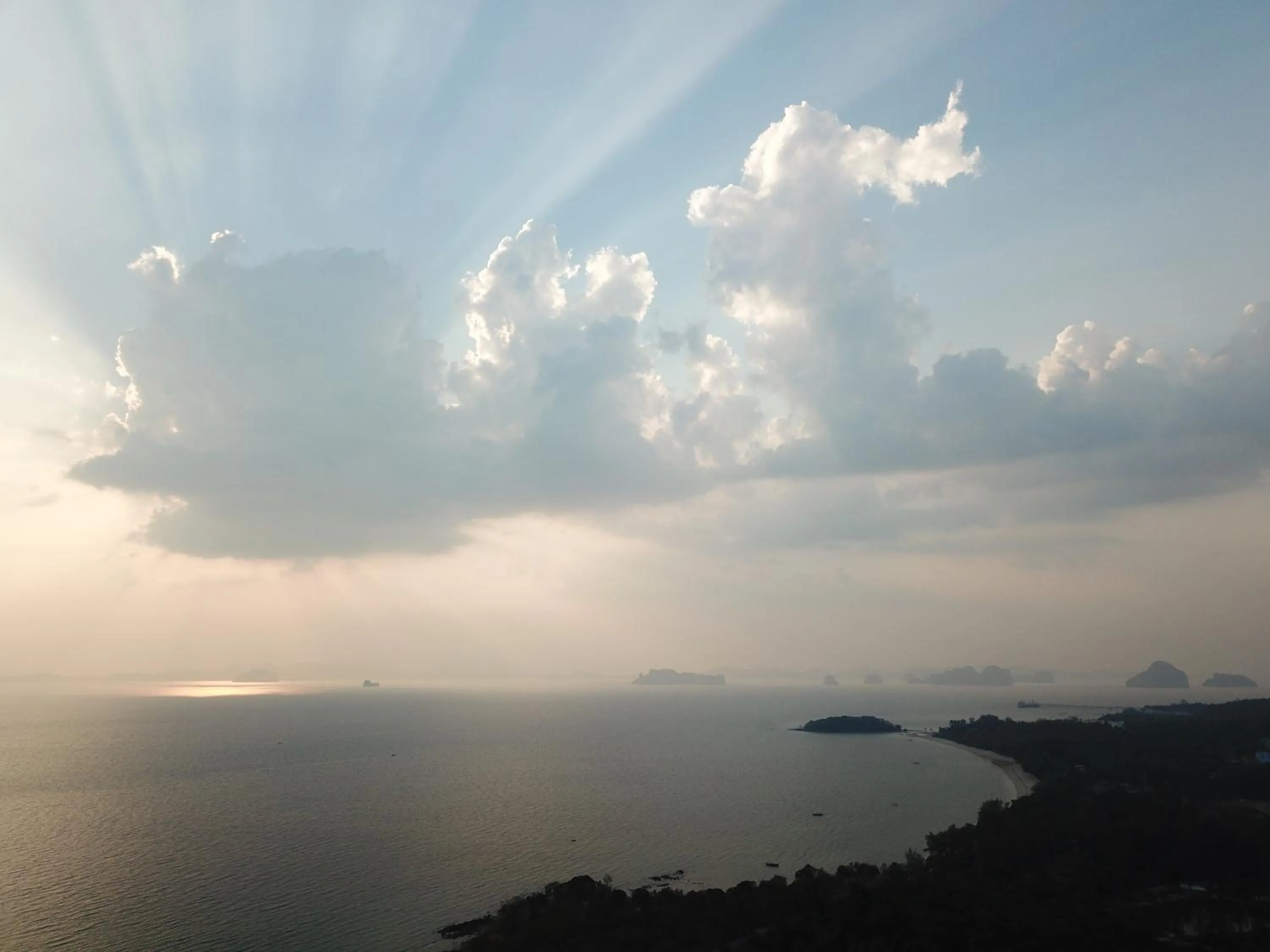 Beach in Krabi Klong Muang Bay Resort