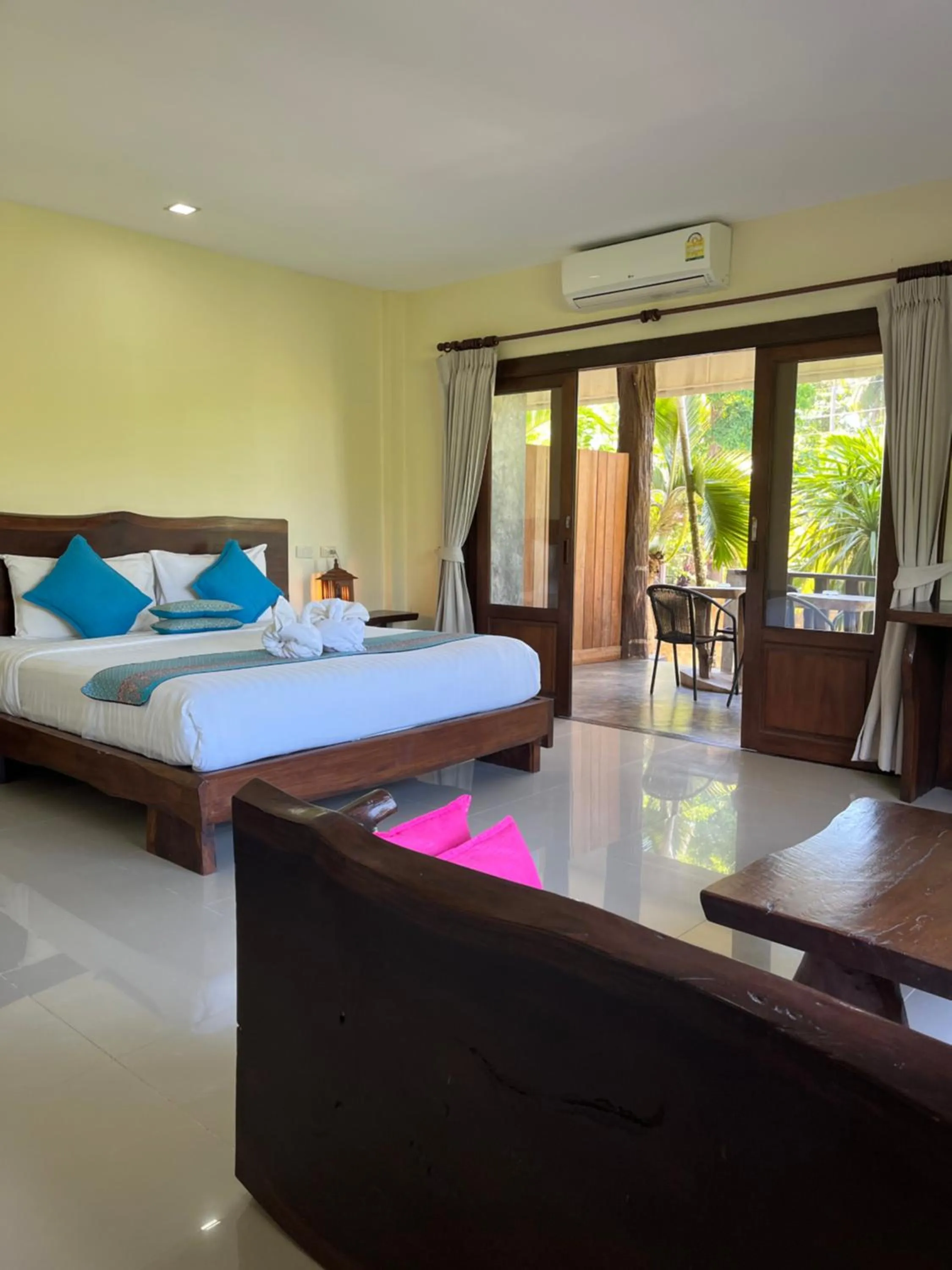 Bed in Krabi Klong Muang Bay Resort