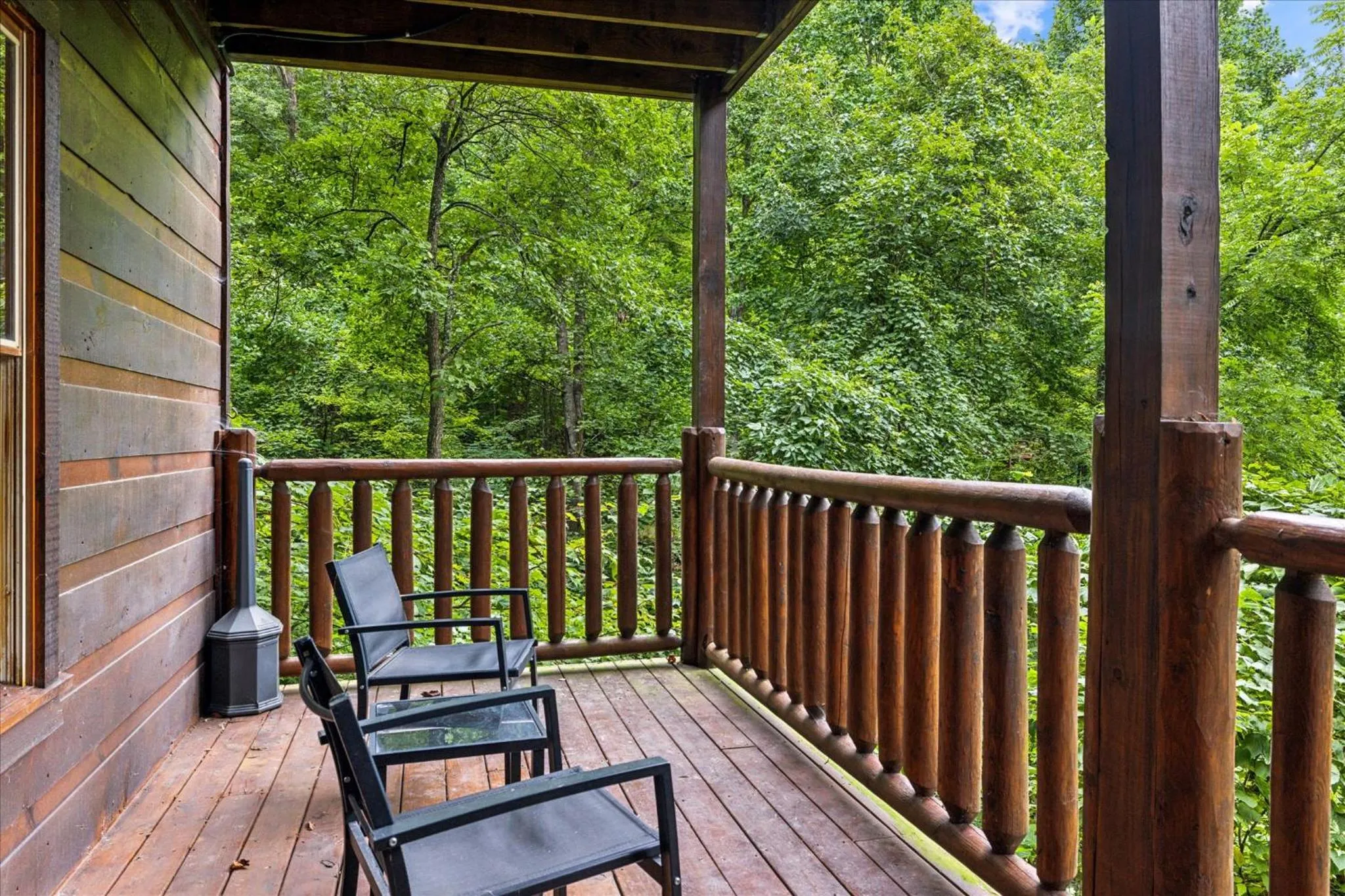 Balcony/Terrace in Brave Eagle Cabin