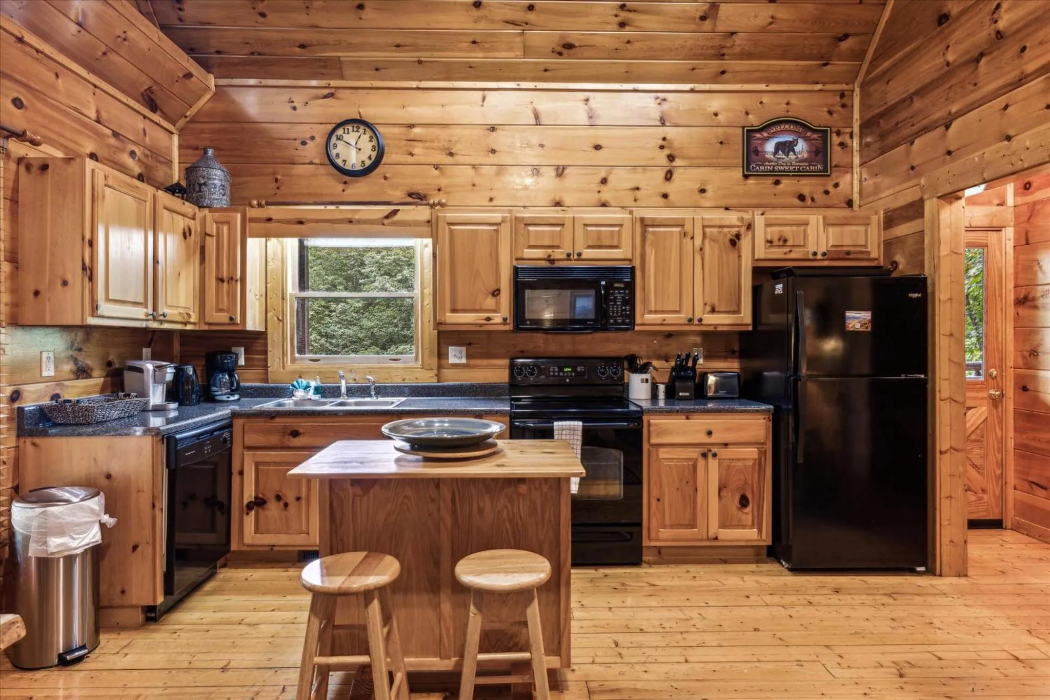 Kitchen or kitchenette in Brave Eagle Cabin