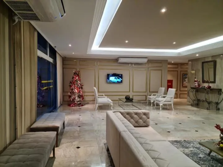 Hotel Imperial Suites