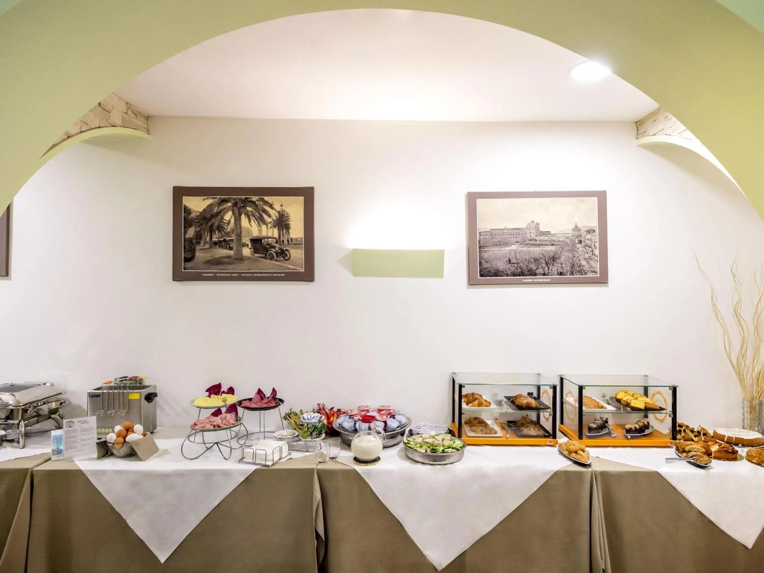 Breakfast in Ibis Styles Palermo Cristal