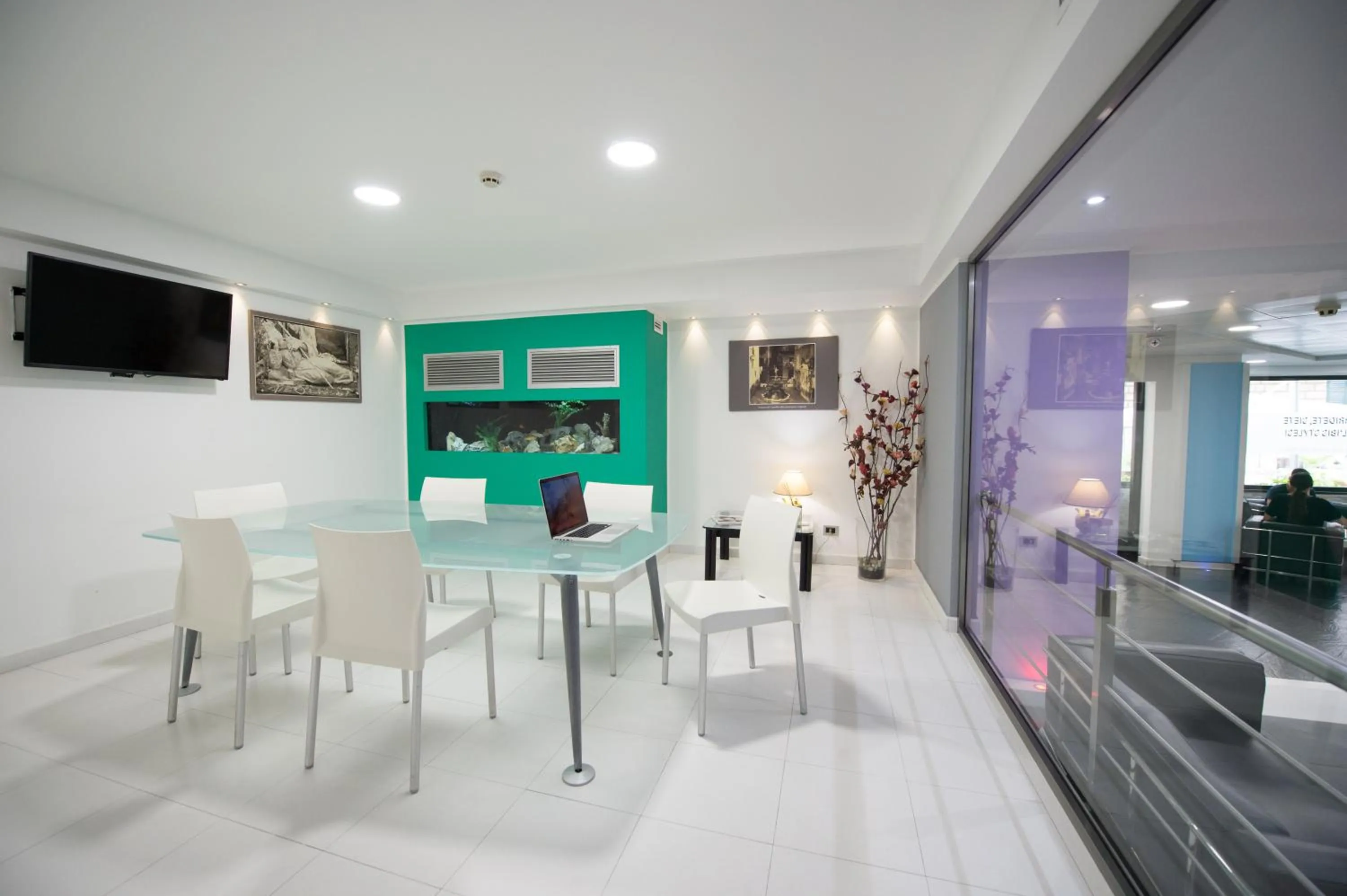 Living room in Ibis Styles Palermo Cristal