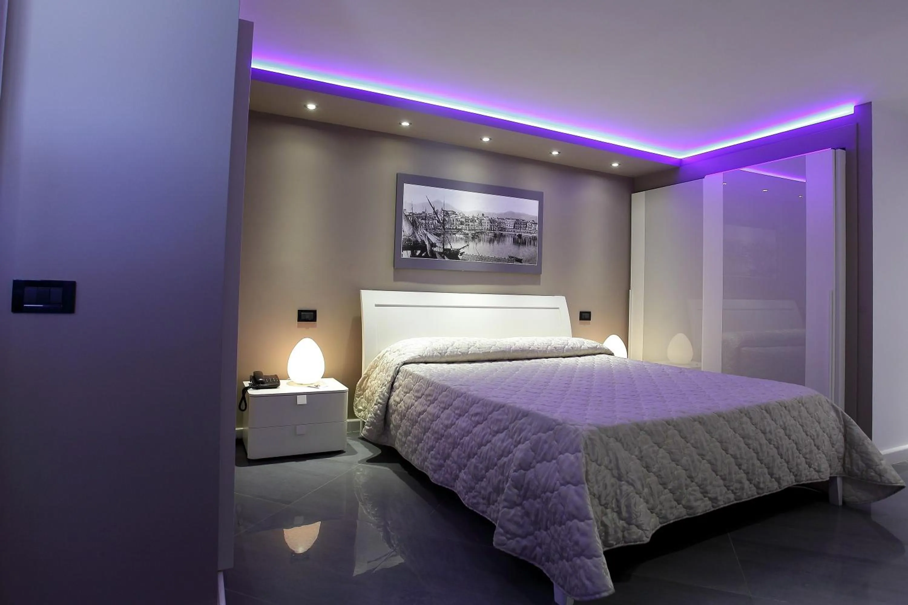 Photo of the whole room in Ibis Styles Palermo Cristal