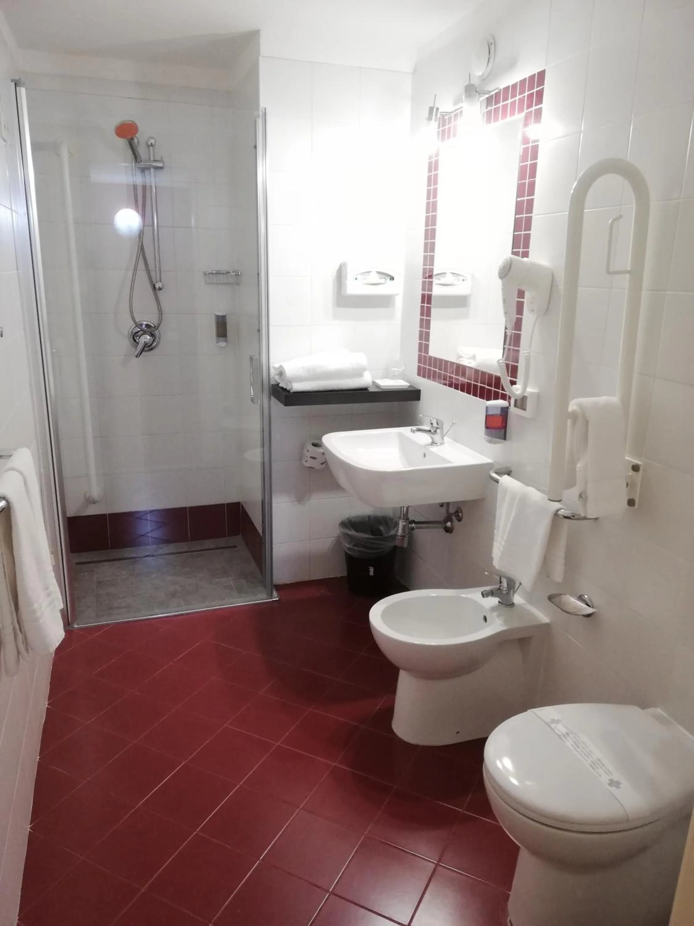 Shower in Ibis Styles Palermo Cristal