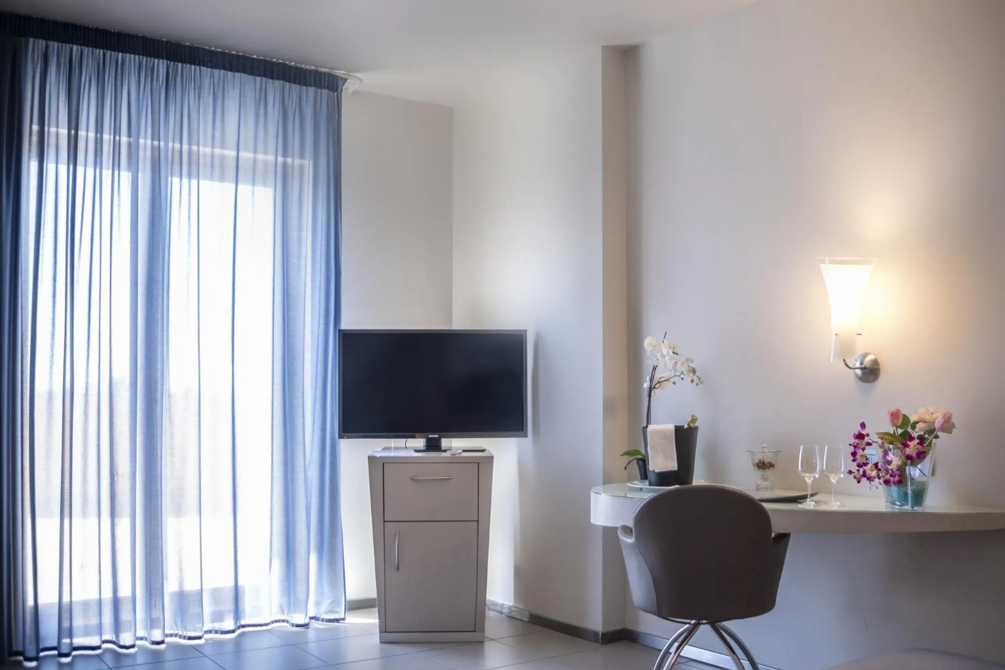 TV and multimedia in Hotel Kore