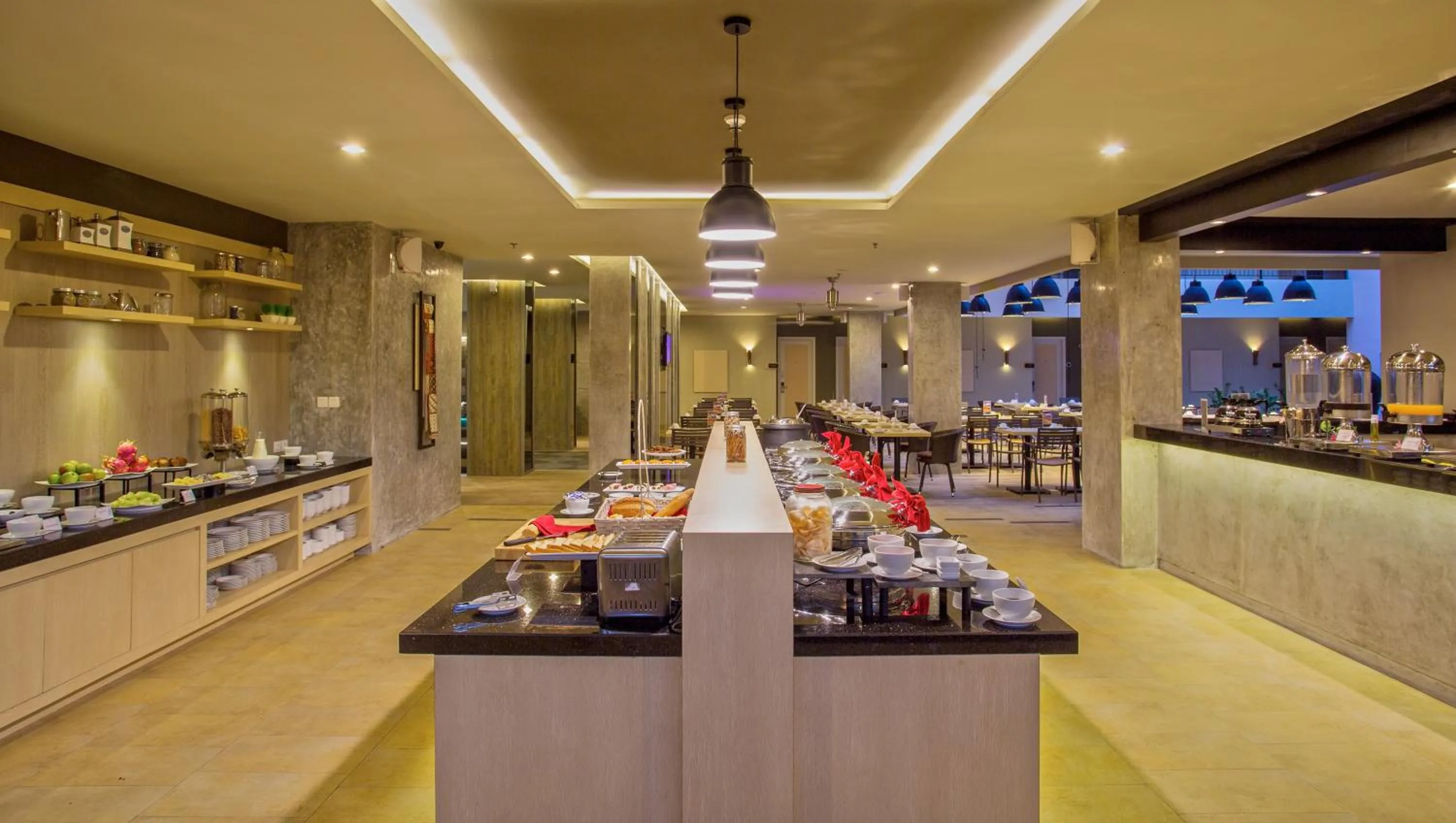 Restaurant/places to eat in Swiss-Belinn Legian