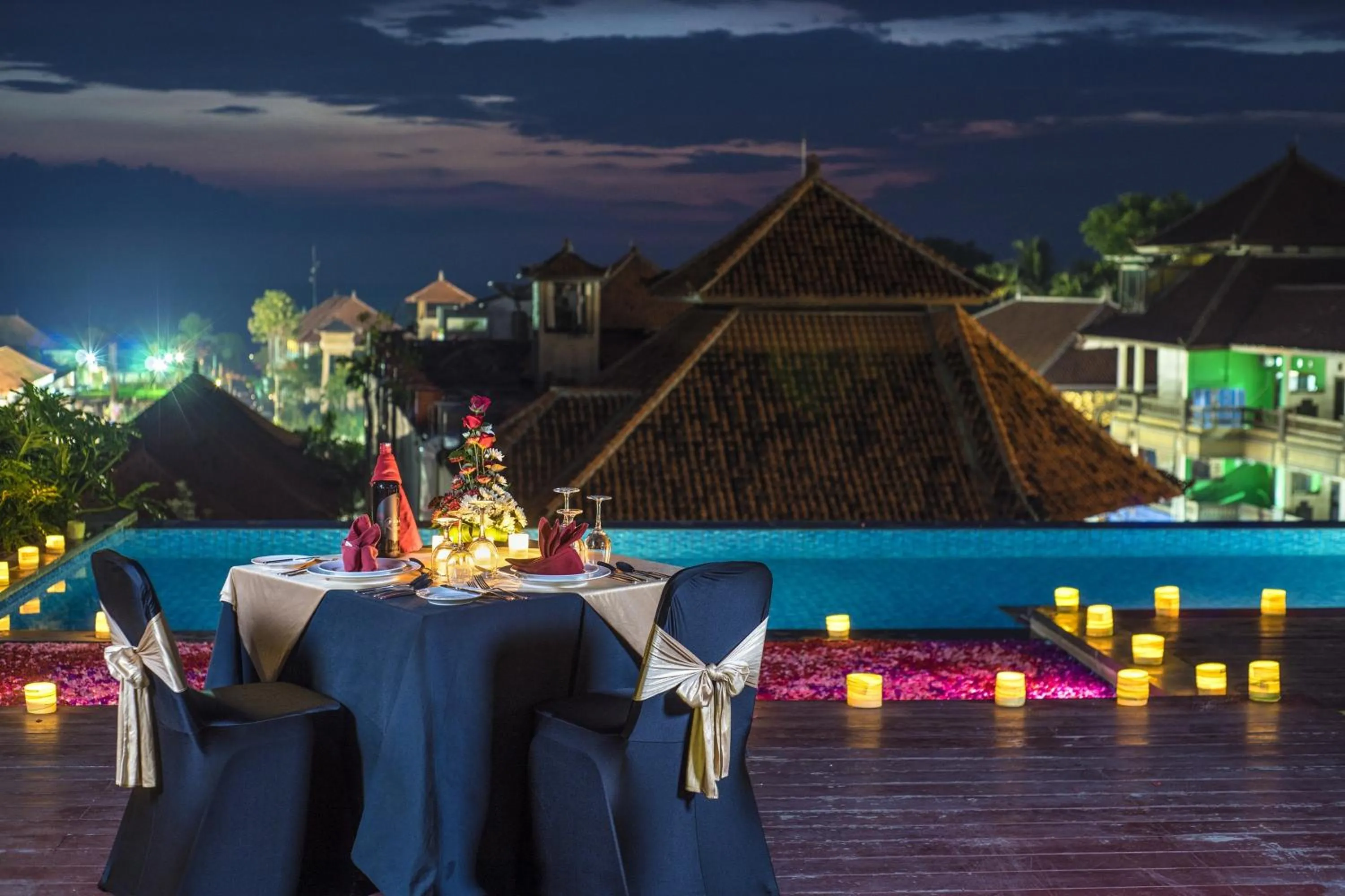 Restaurant/places to eat in Sevn Legian