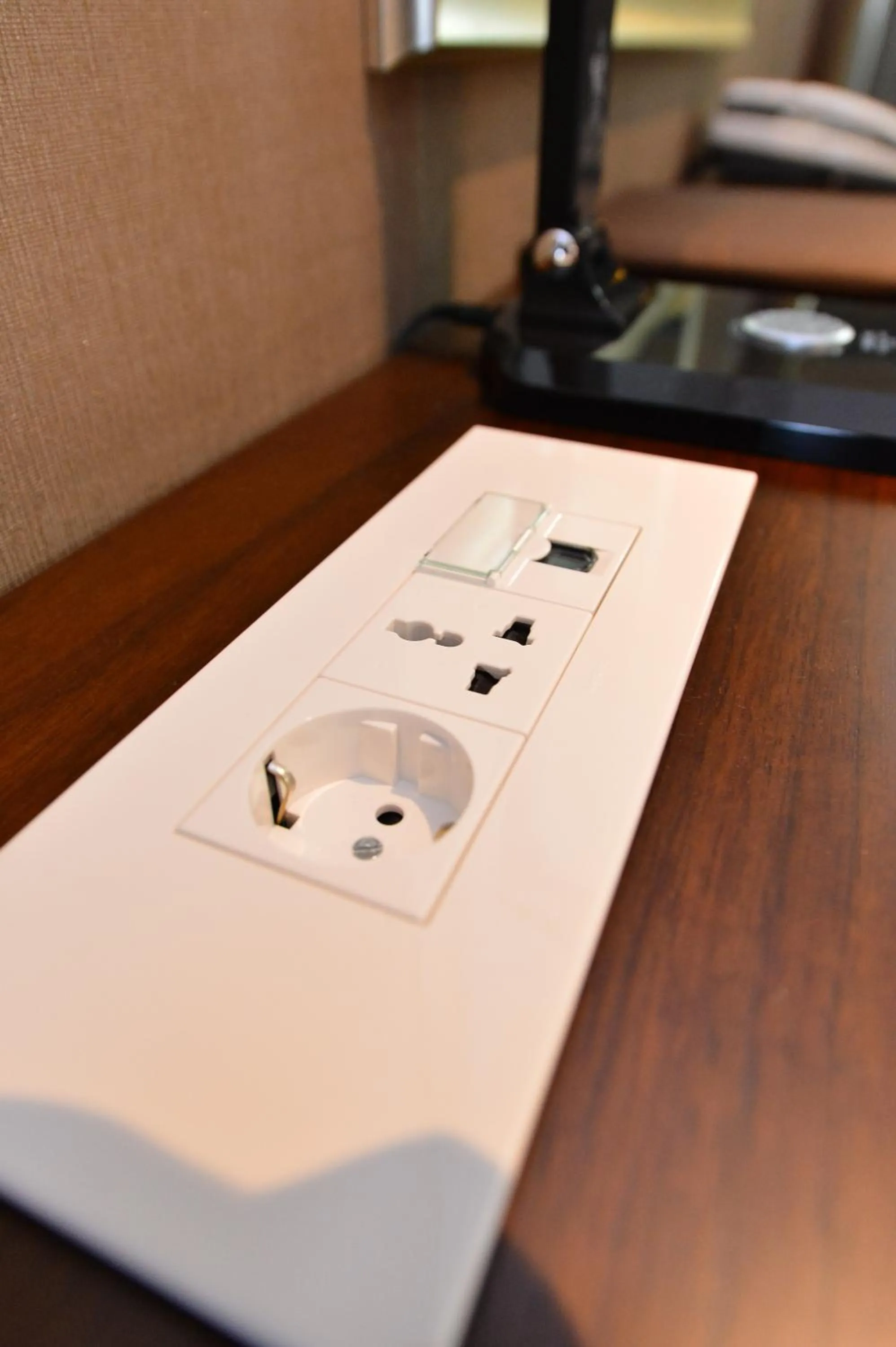 TV and multimedia in Haeden Hotel High End Suwon