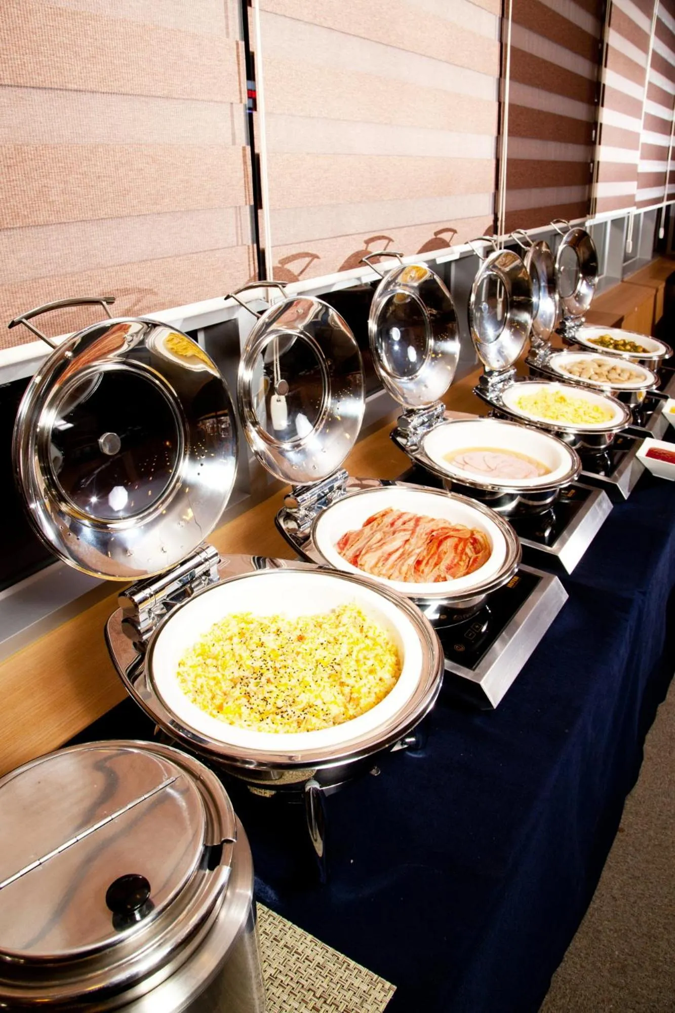 Buffet breakfast in Haeden Hotel High End Suwon