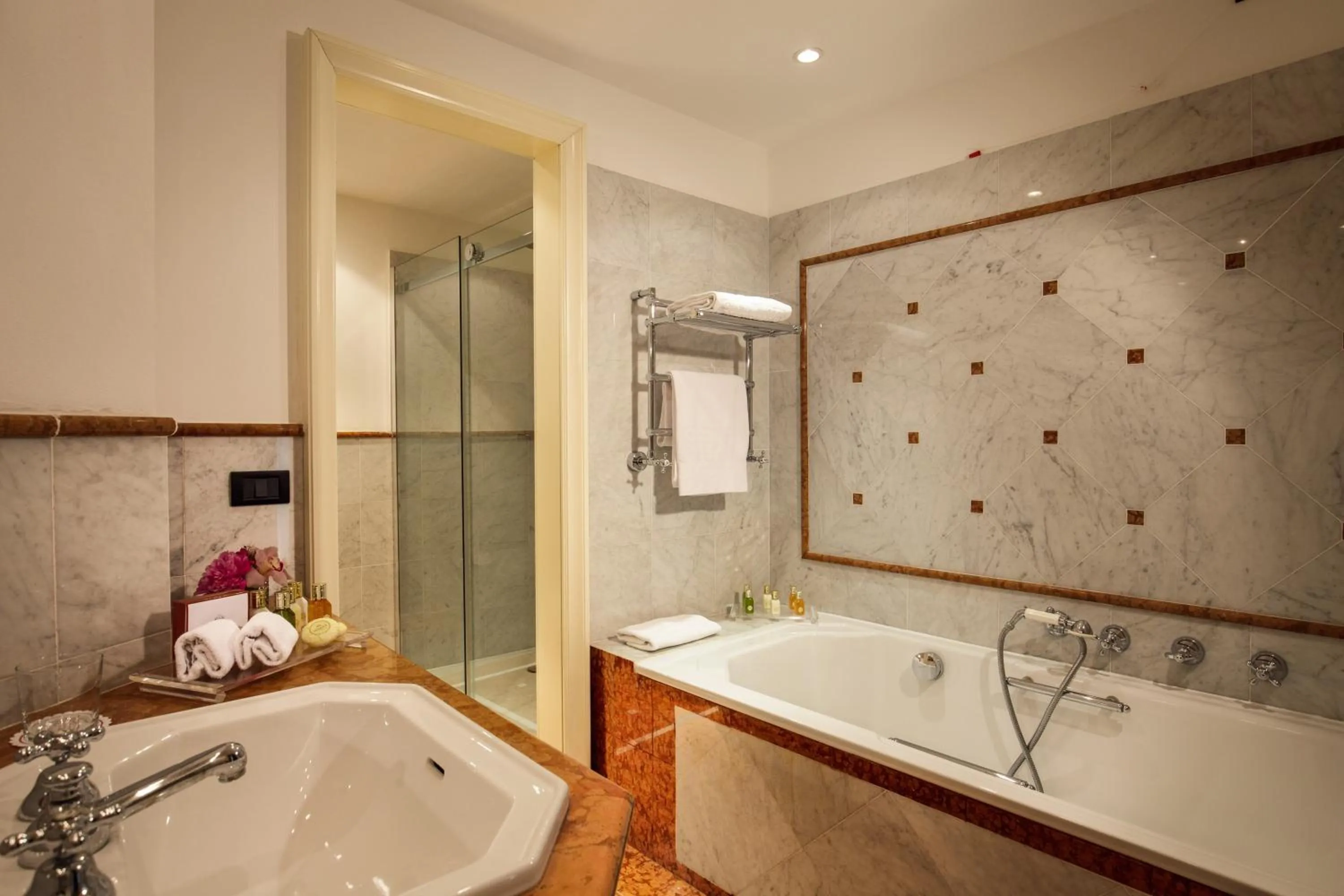 Bathroom in Grand Hotel Imperiale Resort & SPA