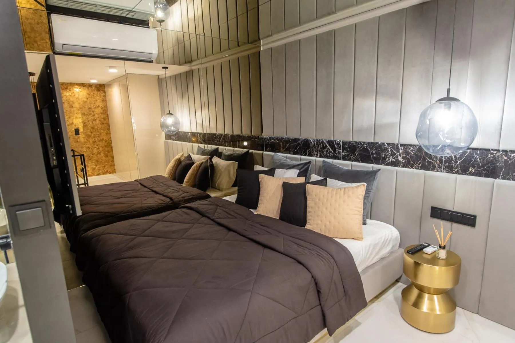 Bedroom, Bed in Super-Apartamenty VIP Jacuzzi II