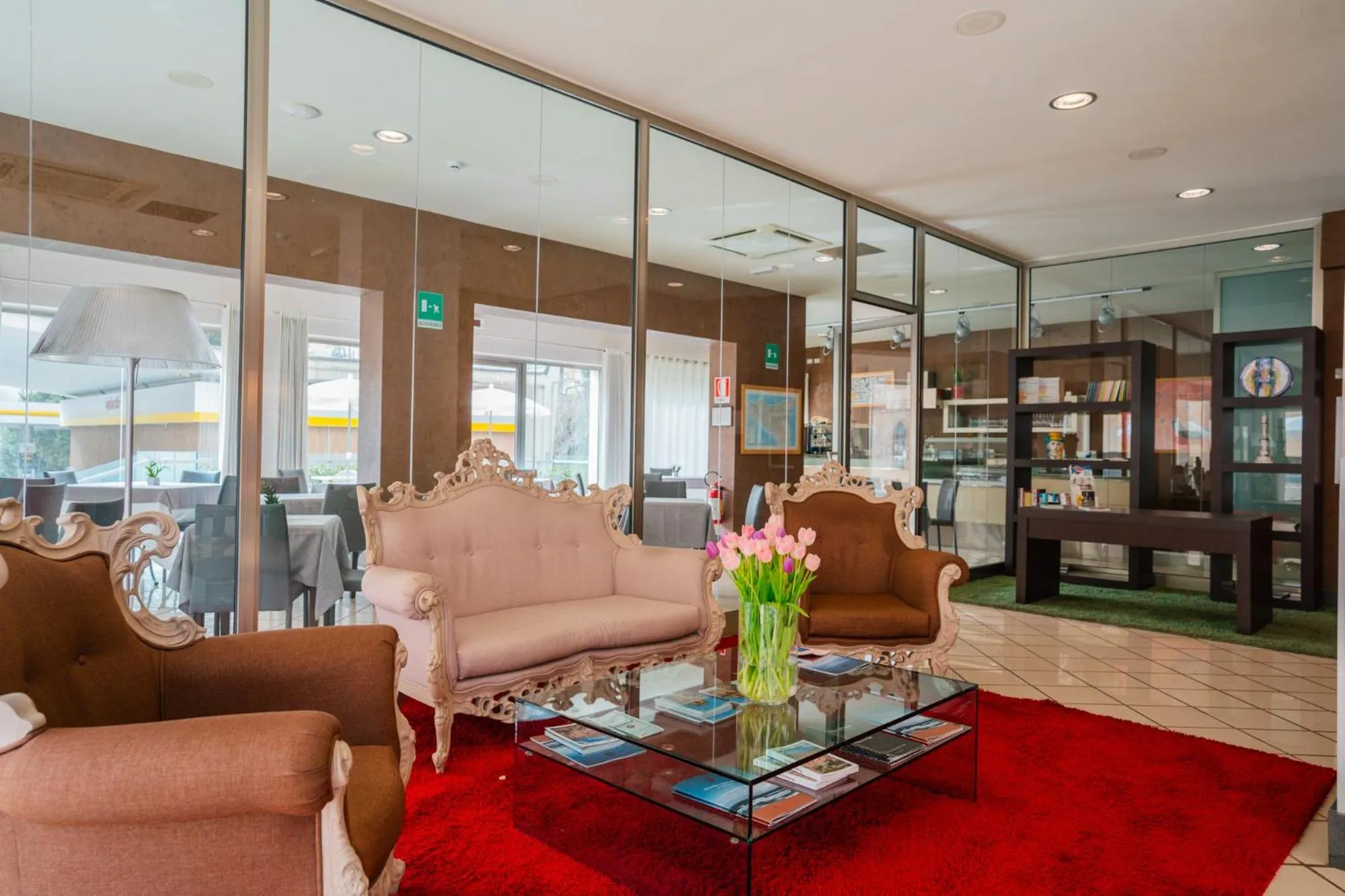 Lobby or reception in Hotel Principe d'Aragona, Sure Hotel Collection by BW