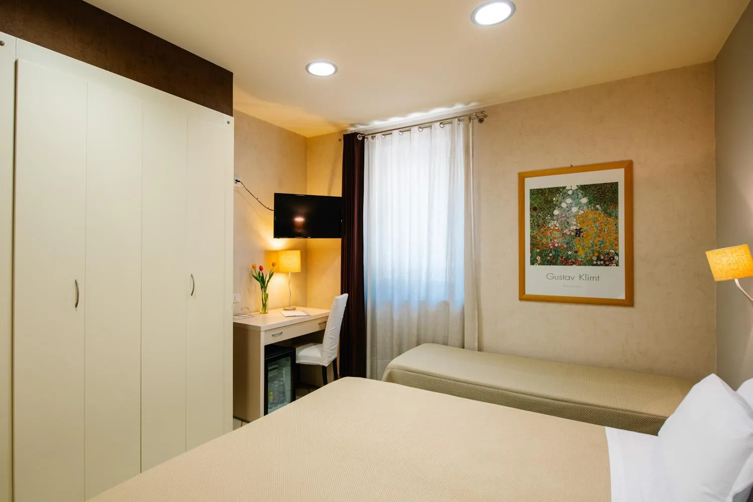 Bedroom, Bed in Hotel Principe d'Aragona, Sure Hotel Collection by BW