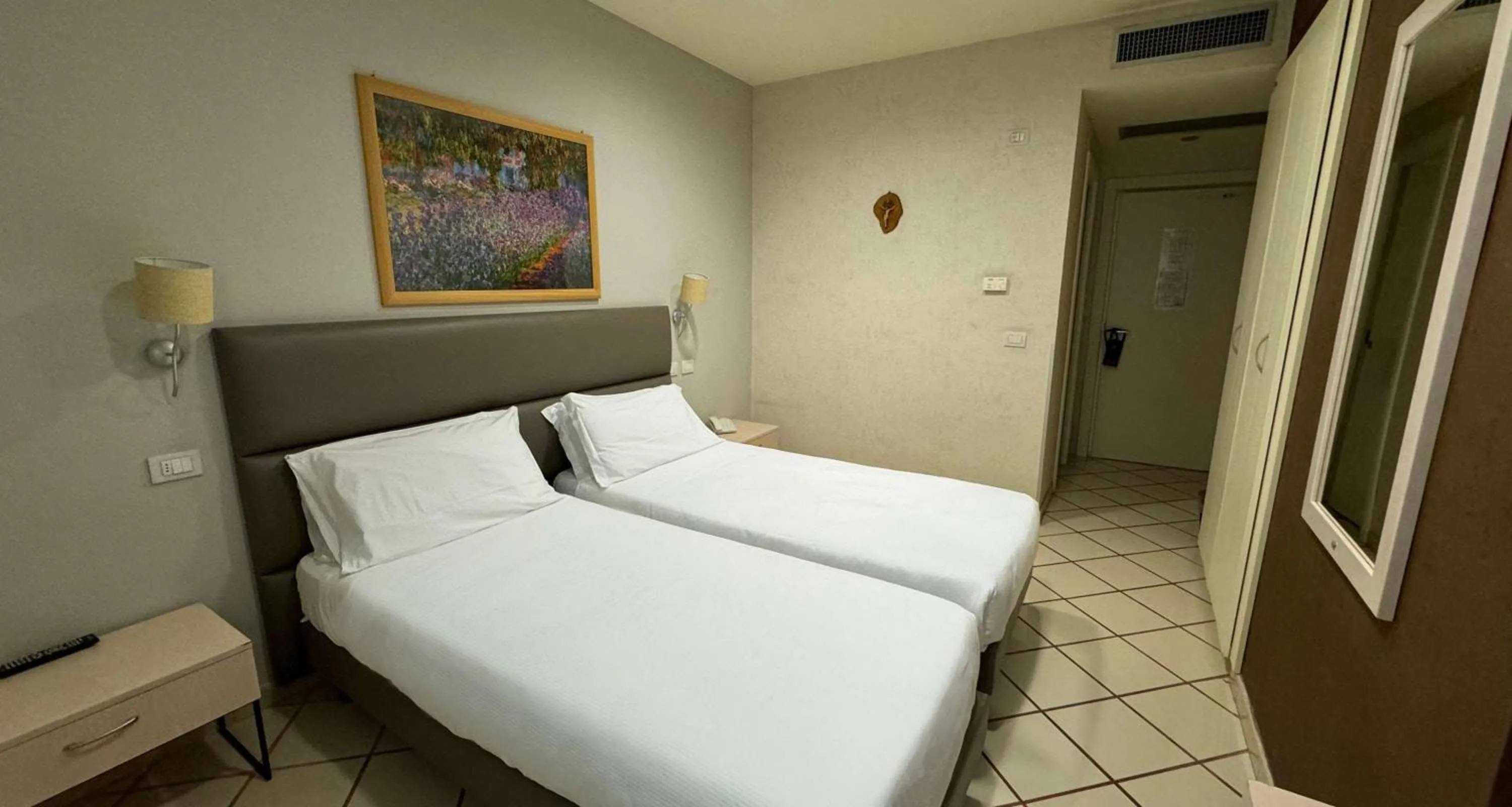 Bedroom, Bed in Hotel Principe d'Aragona, Sure Hotel Collection by BW