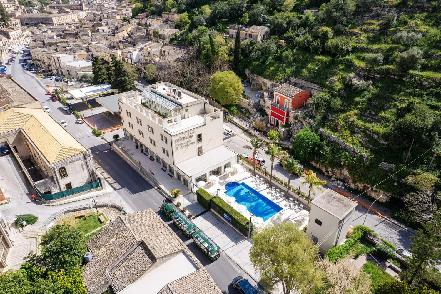 Property building in Hotel Principe d'Aragona, Sure Hotel Collection by BW