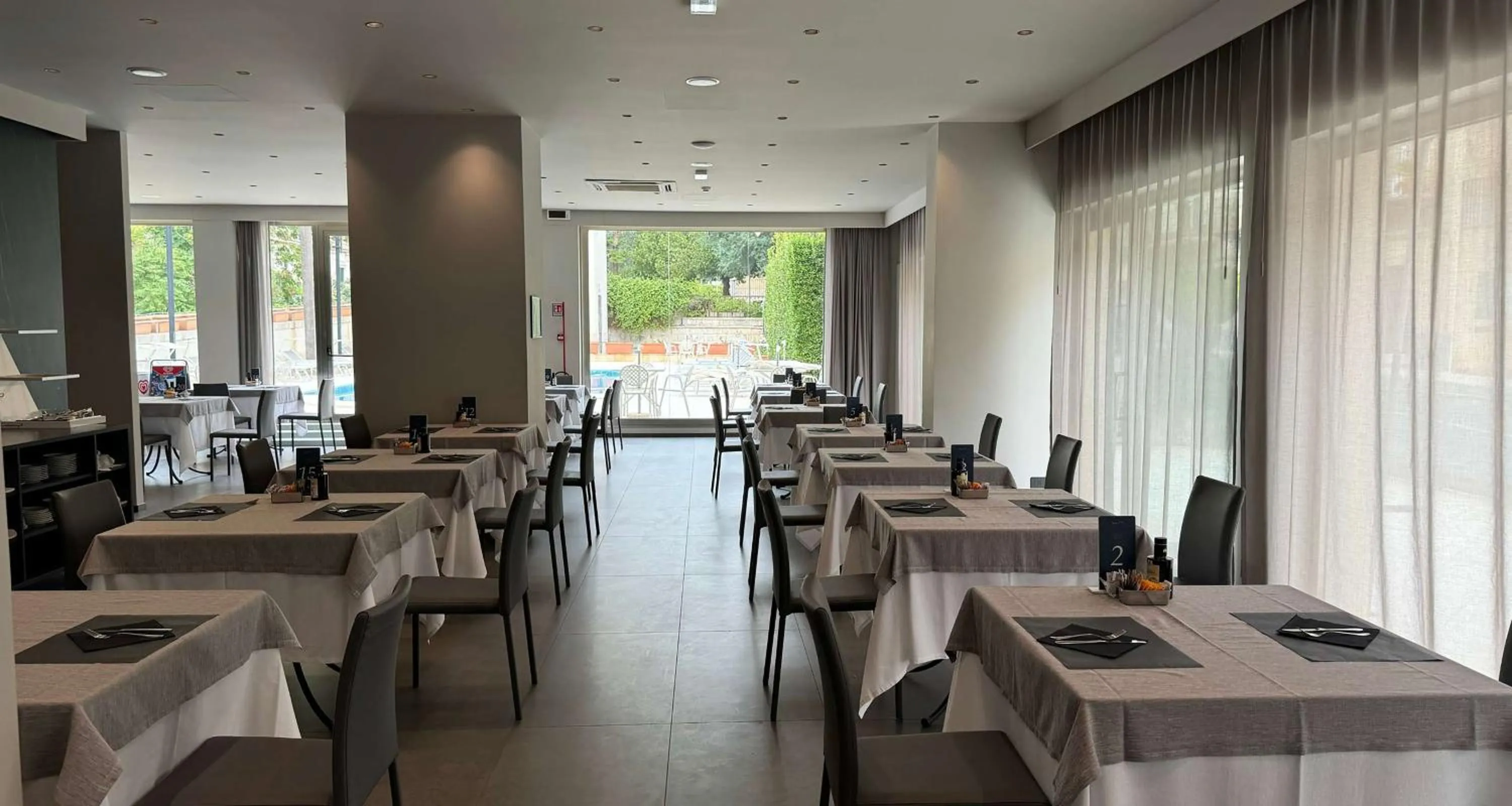 Restaurant/places to eat in Hotel Principe d'Aragona, Sure Hotel Collection by BW