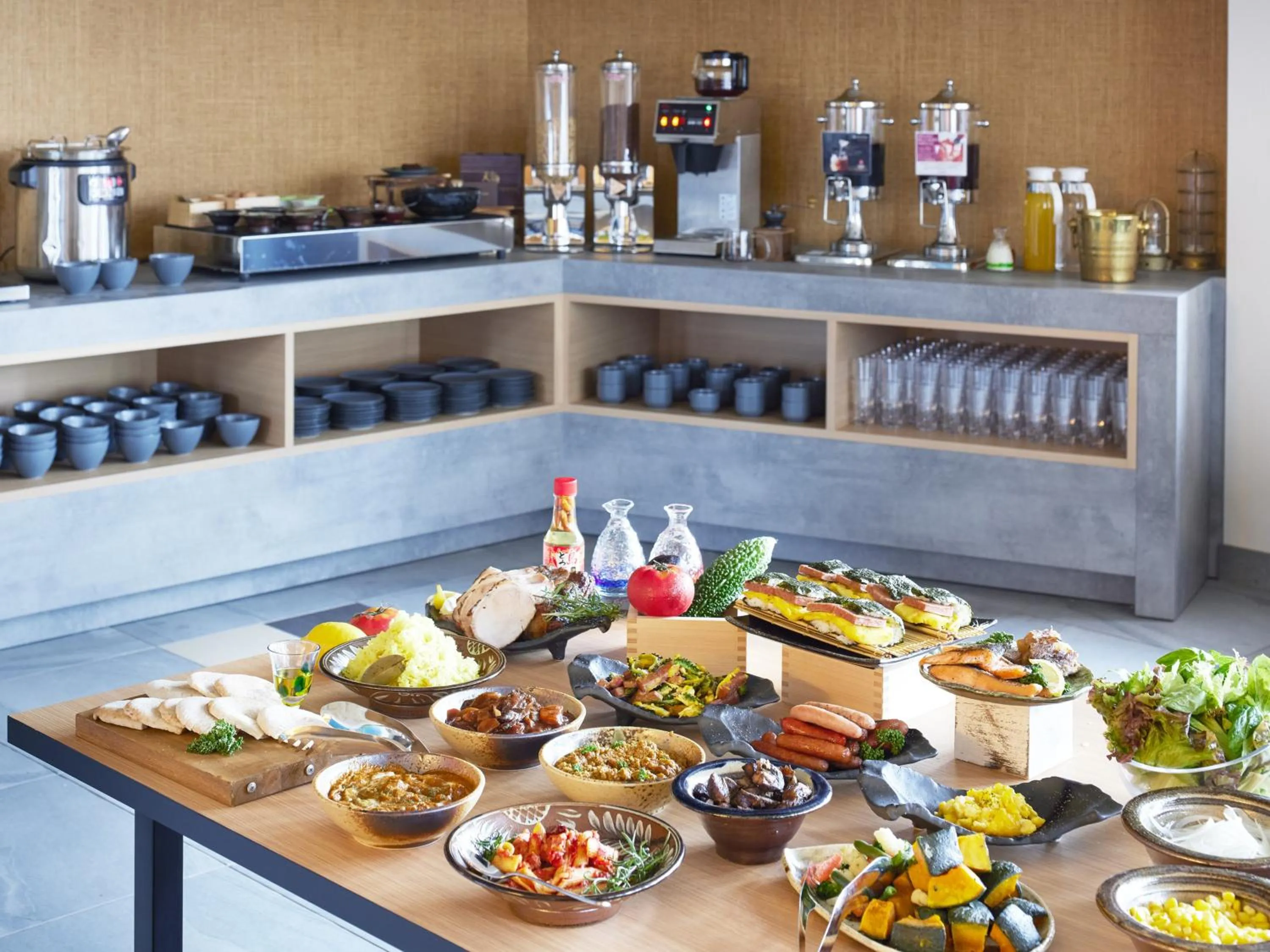 Buffet breakfast in hotel androoms Naha Port