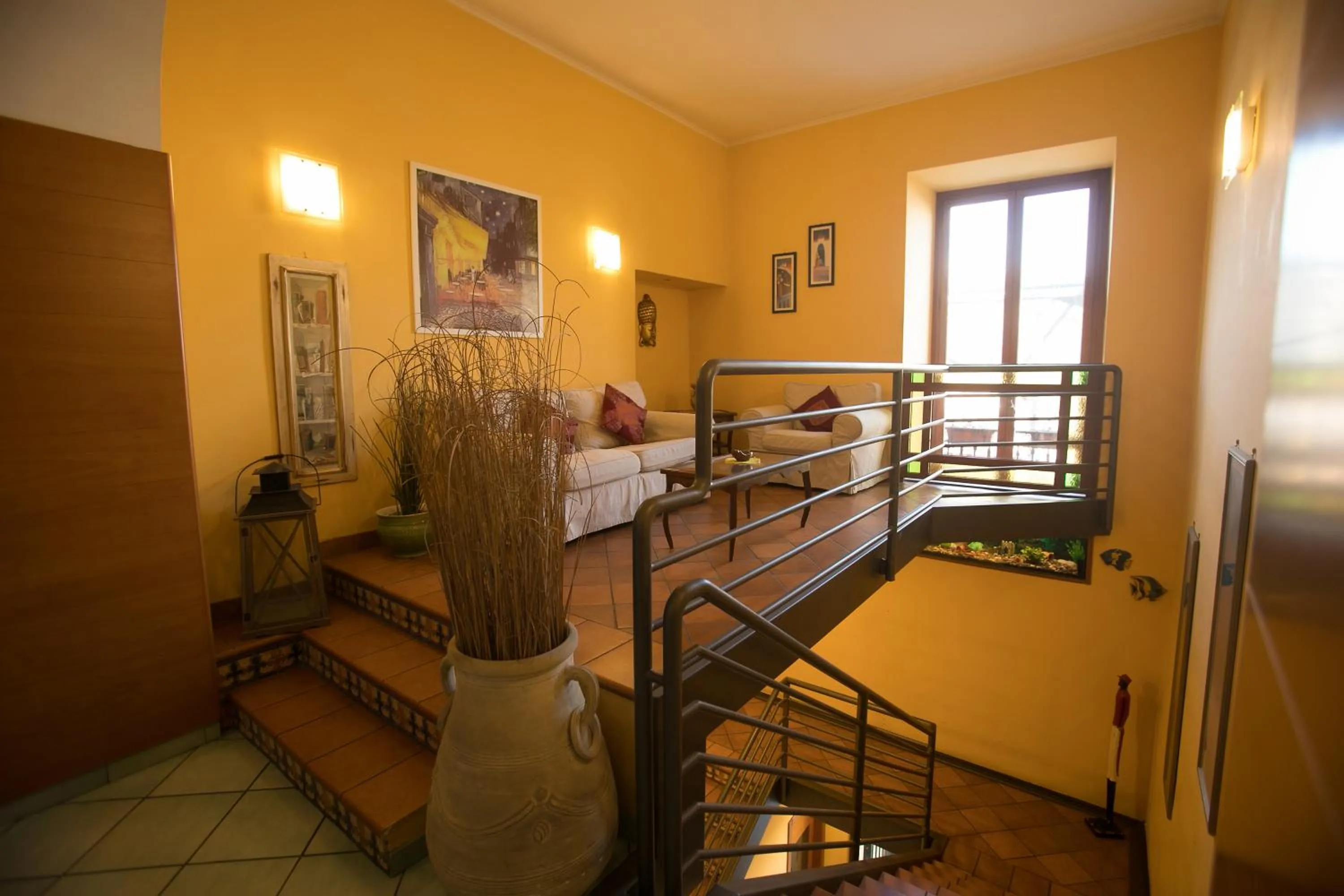 Communal lounge/ TV room, Bed in Hotel Potenza