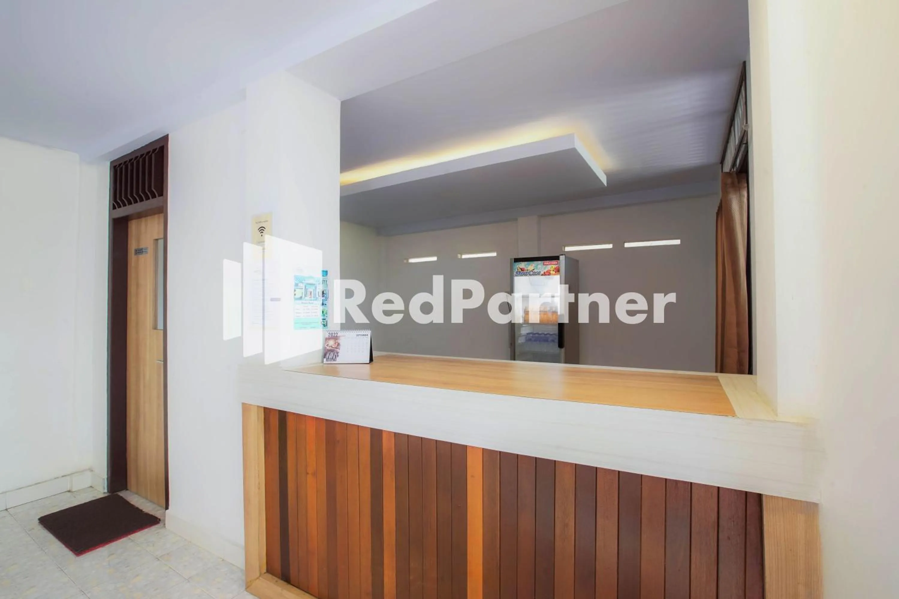 Lobby or reception in Hatta Guest House Syariah near Hayam Wuruk Jelutung Mitra RedDoorz