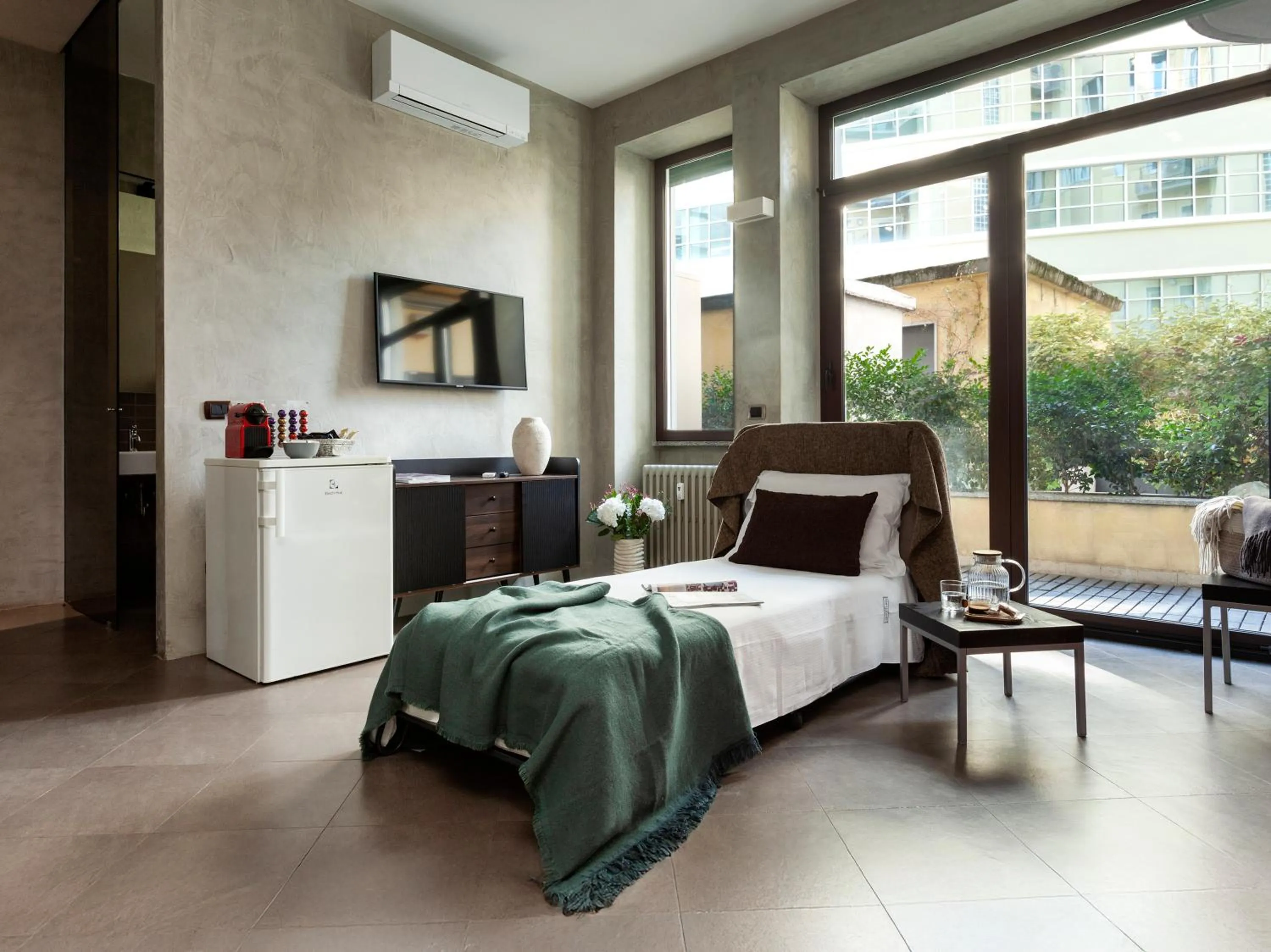 Bed in San Babila Suite