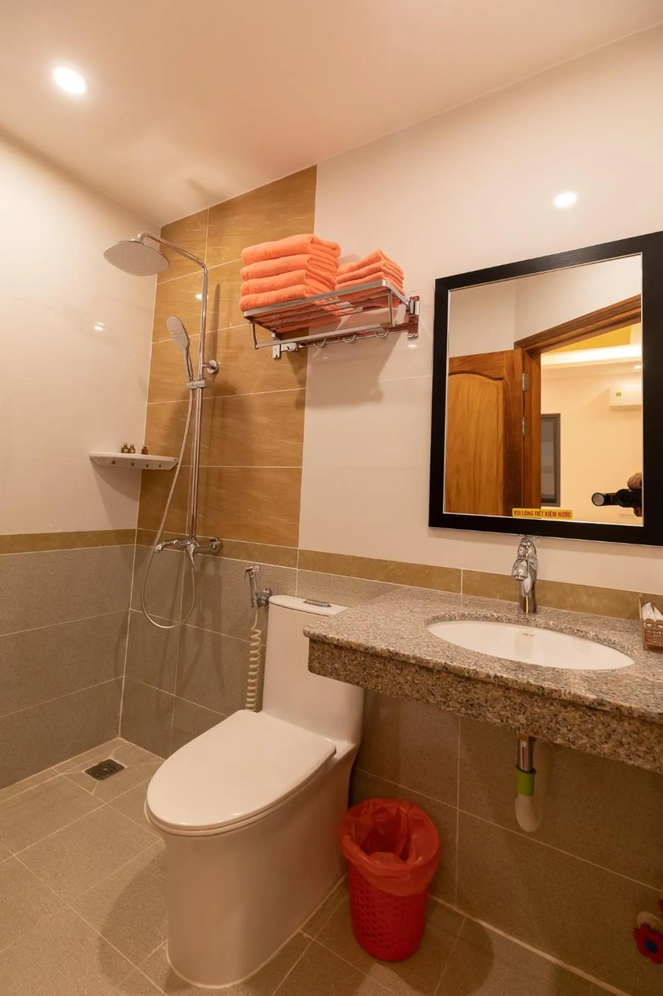 Bathroom in 26 Topaz Hotel