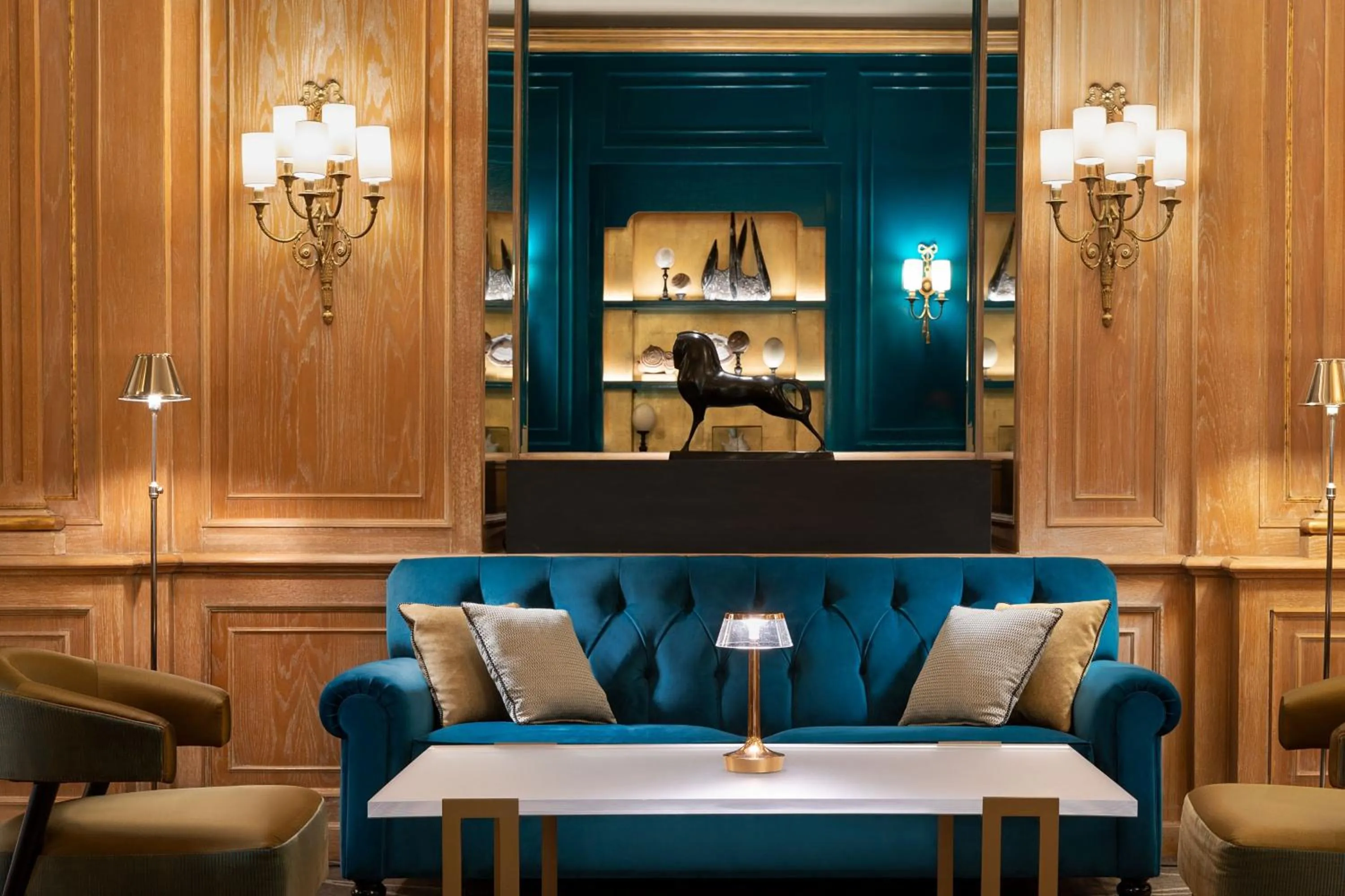 Lounge or bar in The Westin Palace, Milan