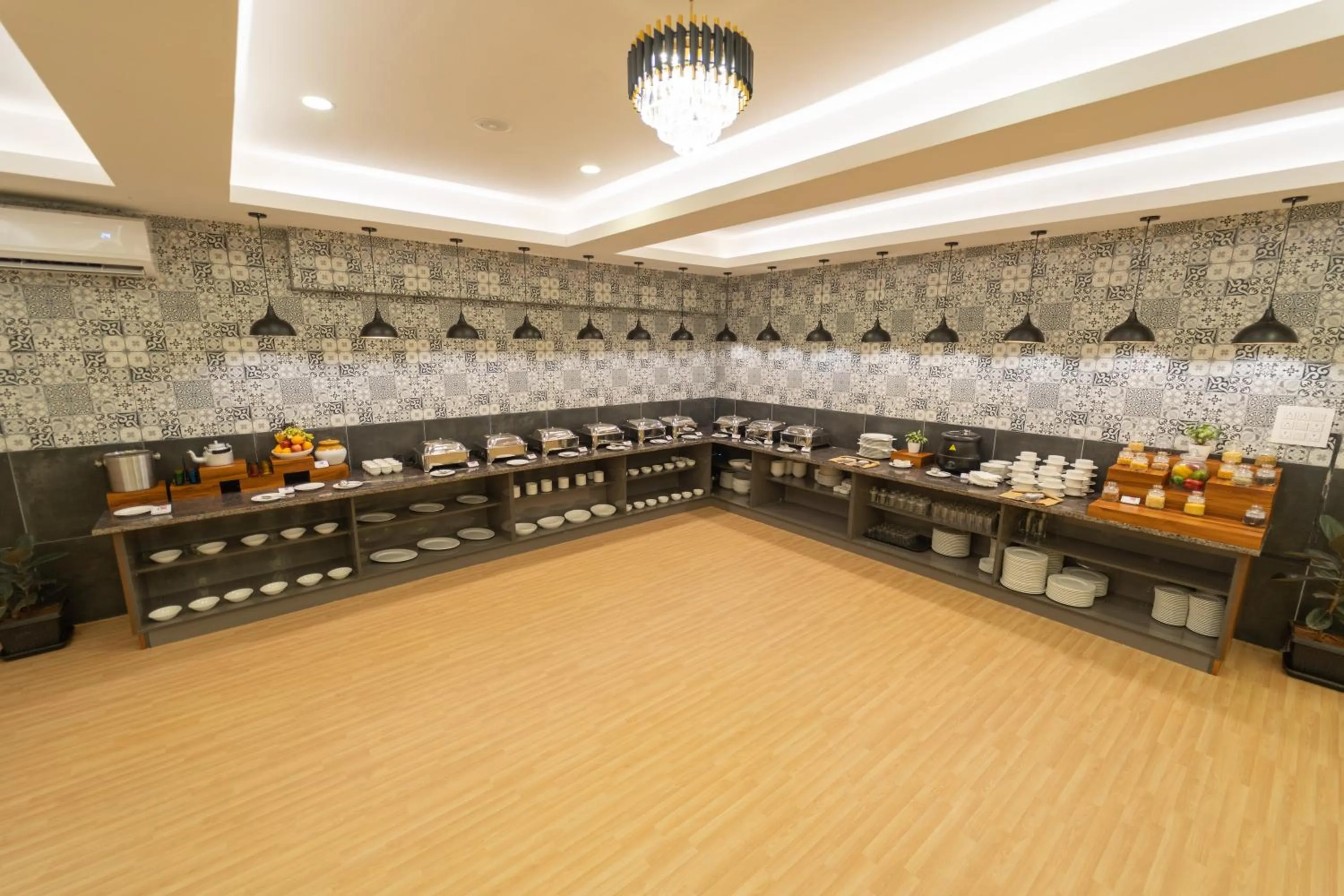 Buffet breakfast in Clarks Inn , Airport Bangalore